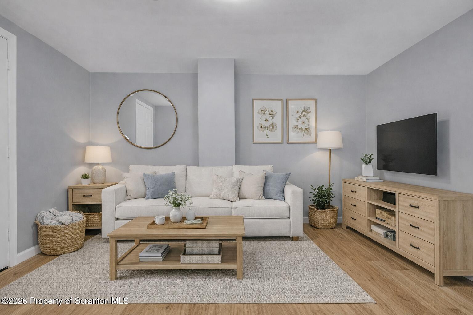 1009 W Lackawanna Avenue