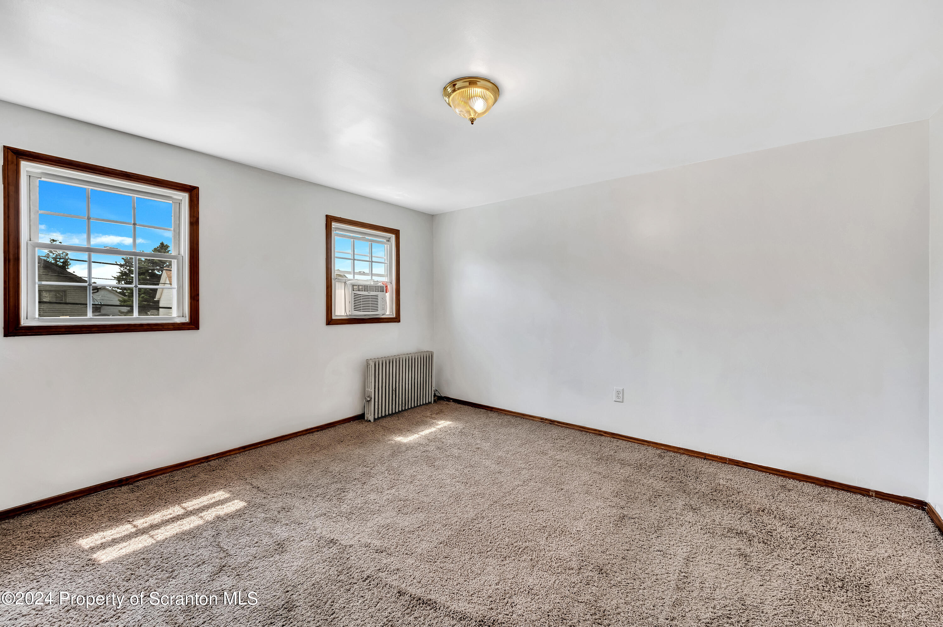 630 E Lackawanna Avenue