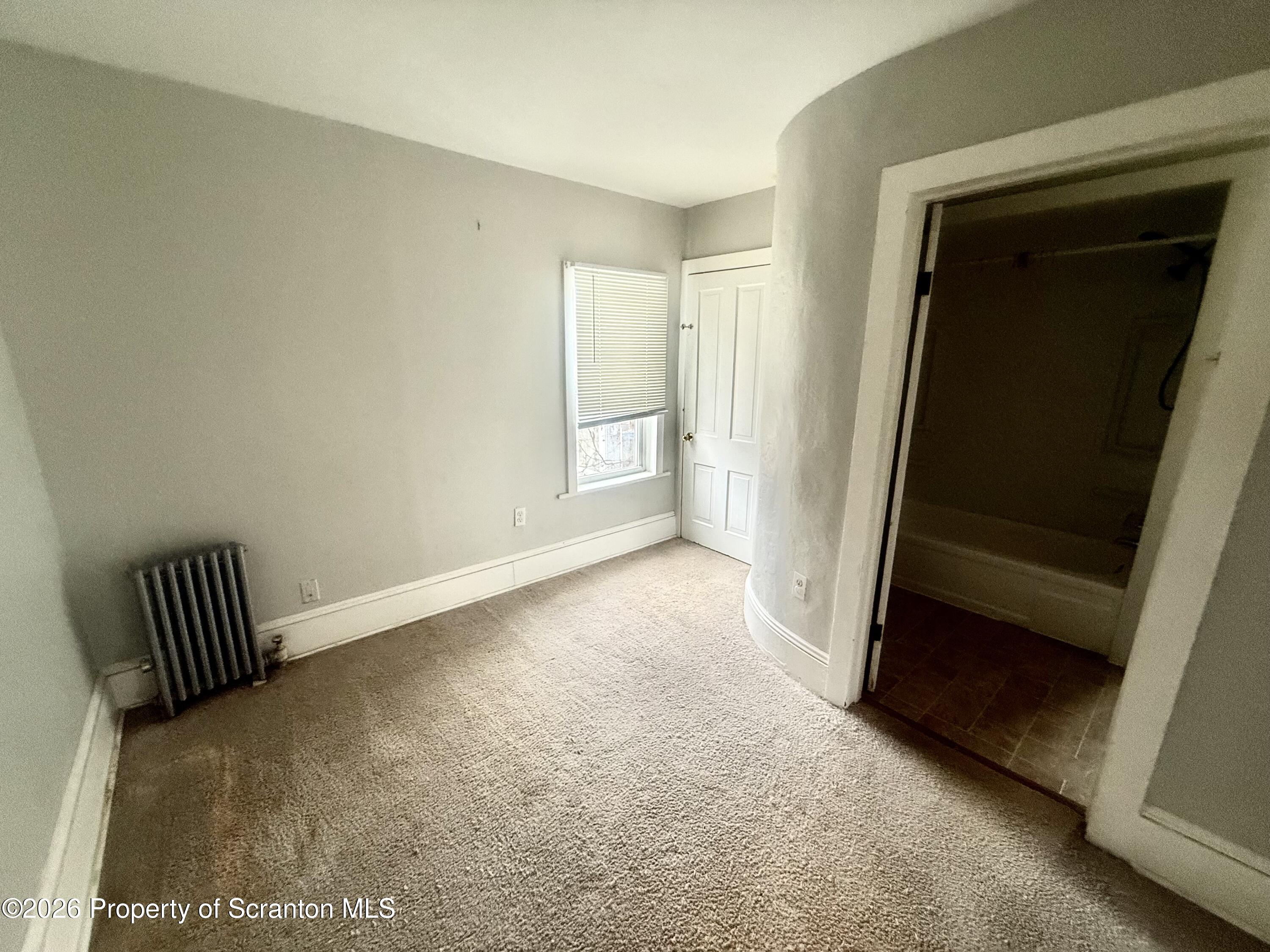 1019 N Irving Avenue