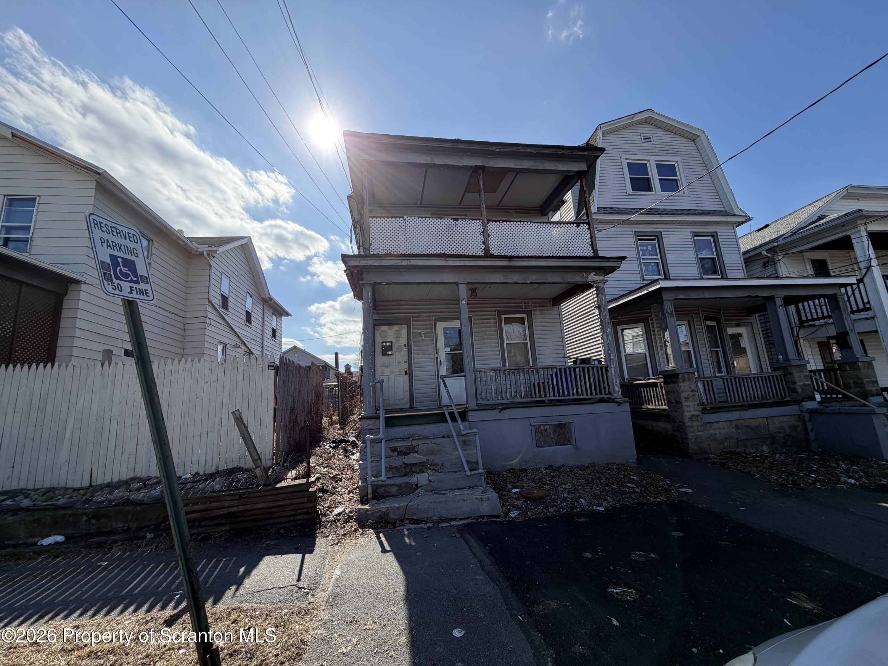 534 536 Alder Street Unit: 2