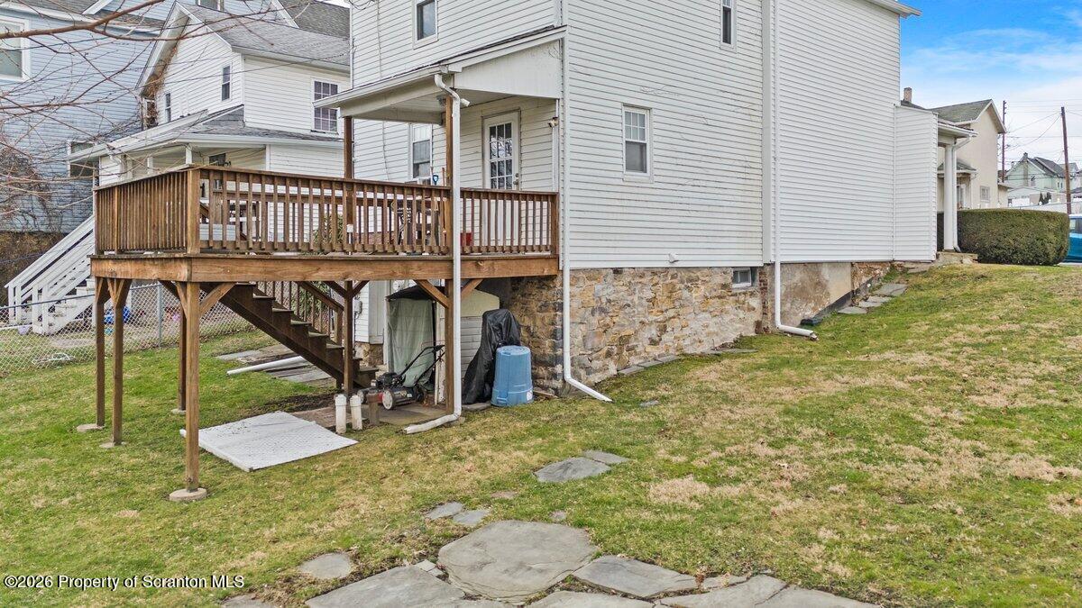 364 N Hyde Park Avenue Unit: & 368