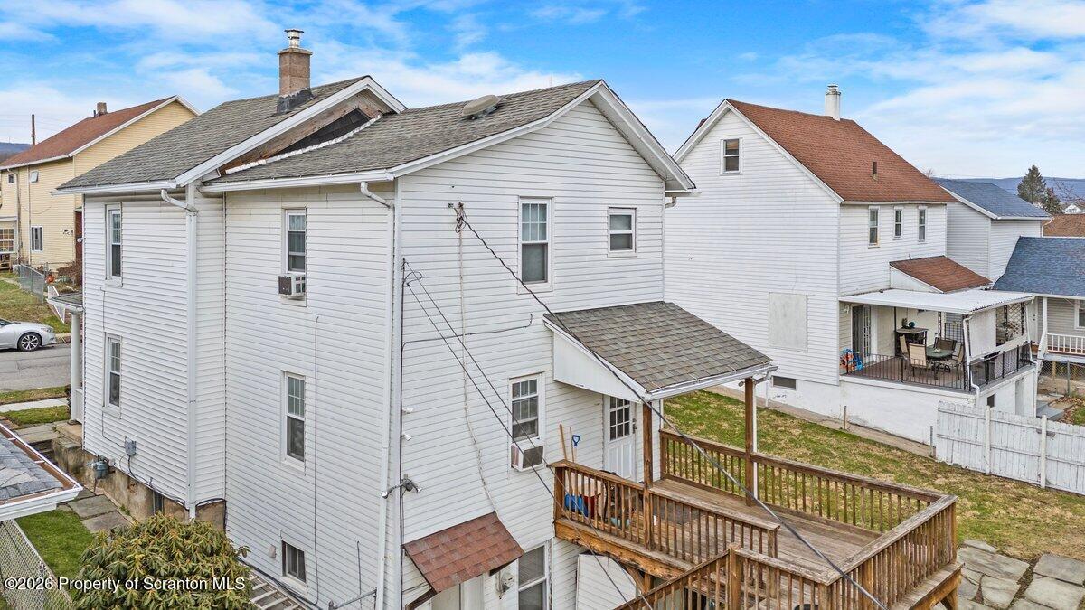 364 N Hyde Park Avenue Unit: & 368