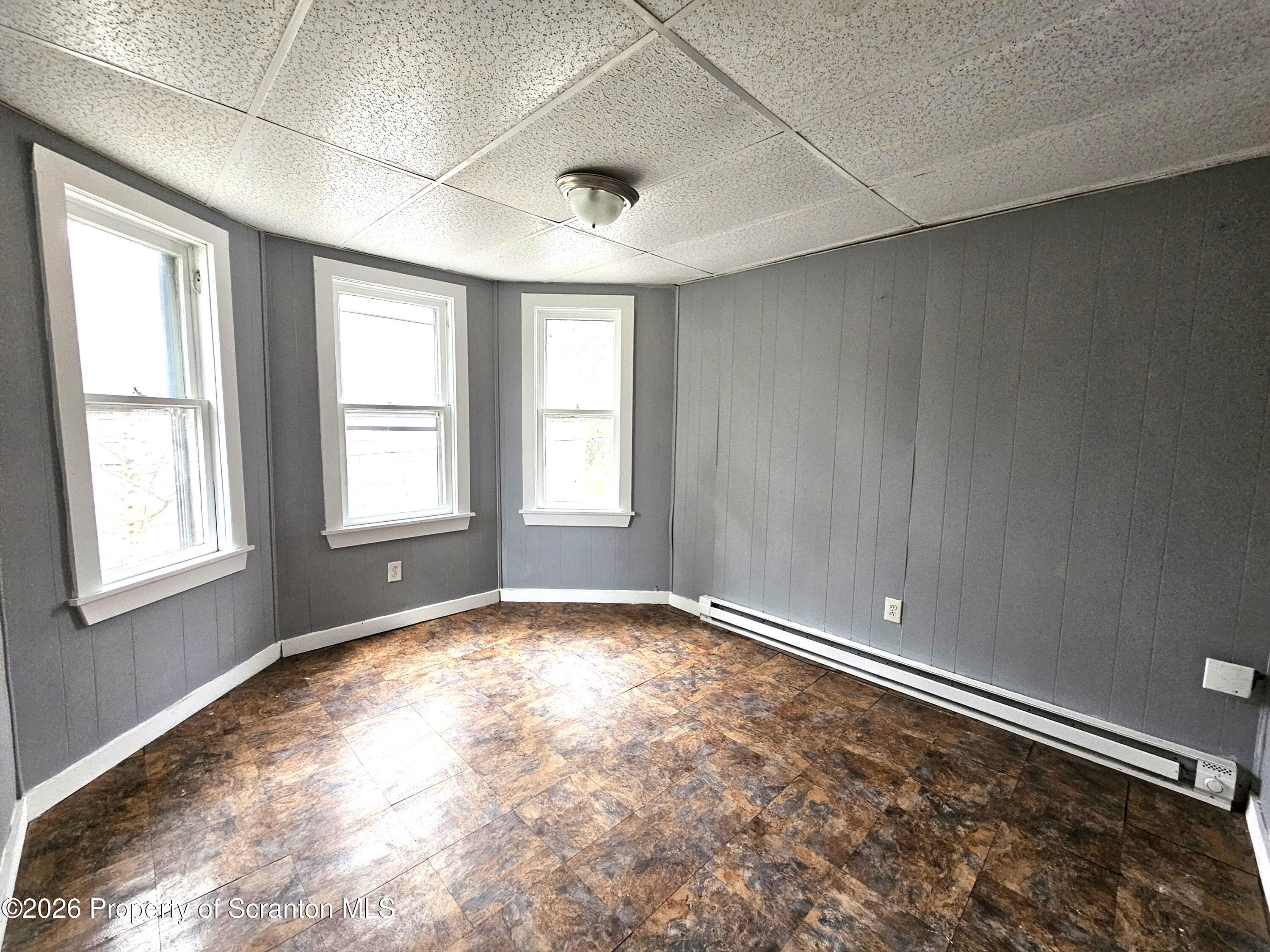 351 Main Street Unit: B 2nd fl