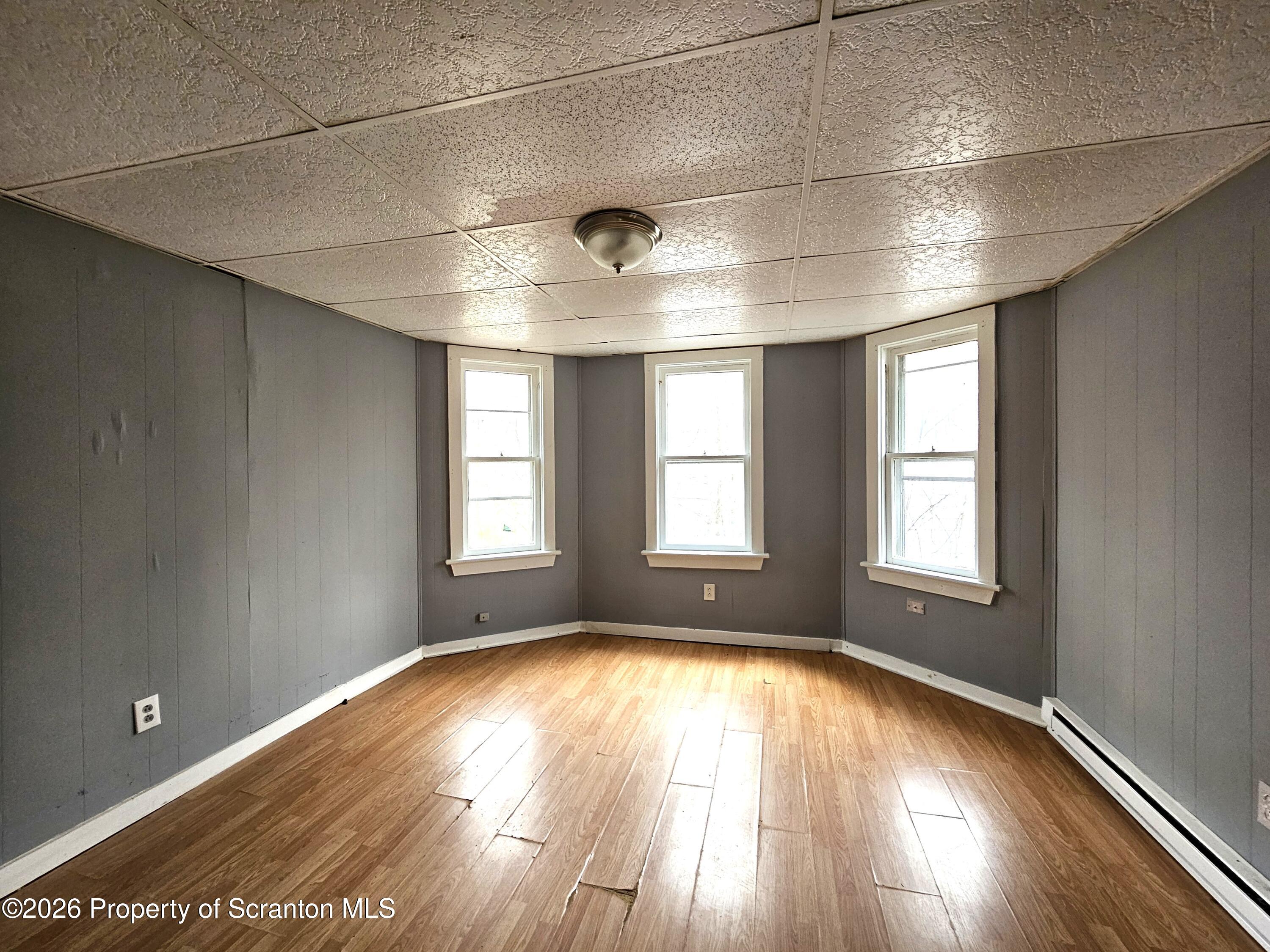 351 Main Street Unit: B 2nd fl