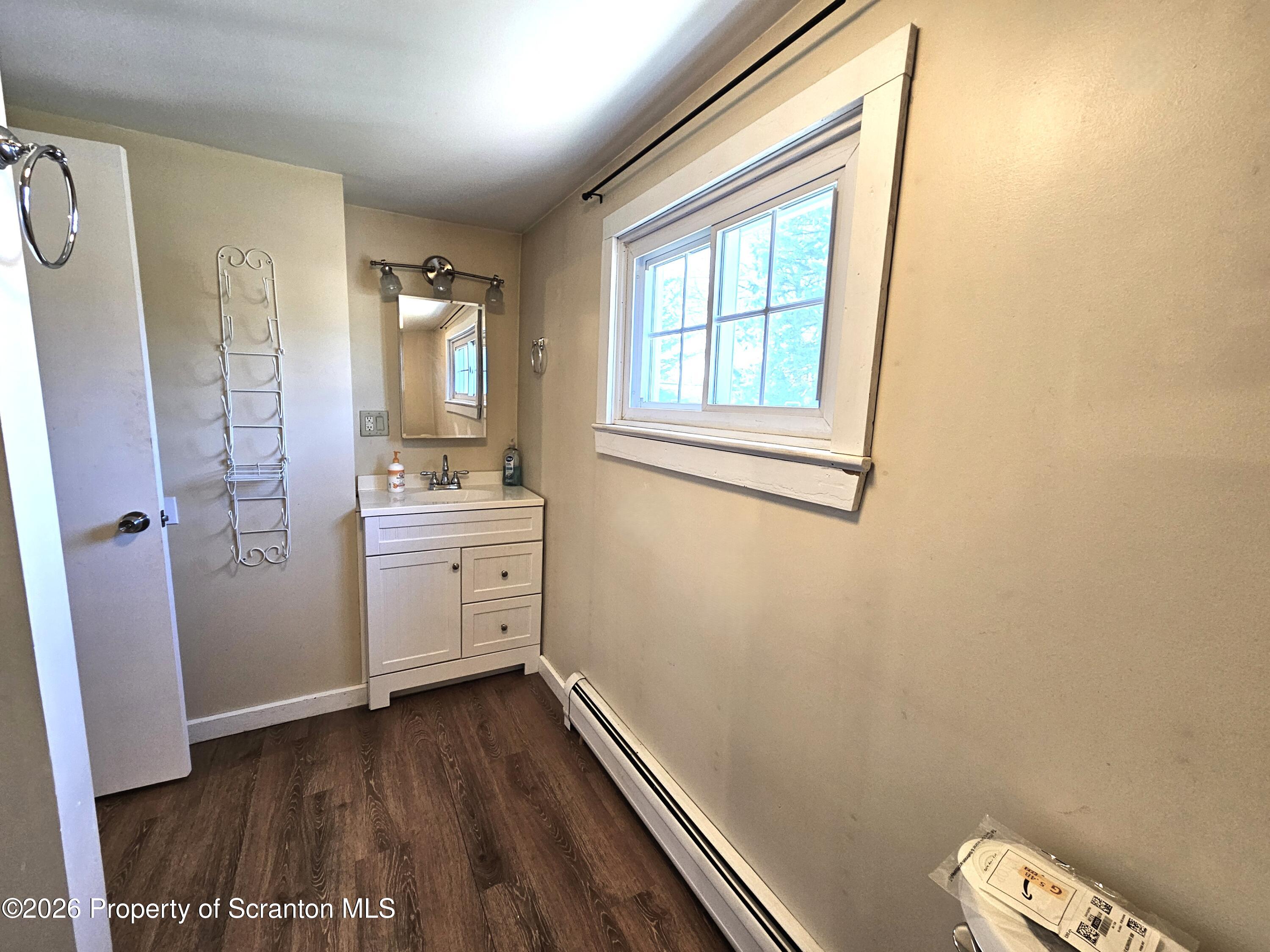 806 Washington Street