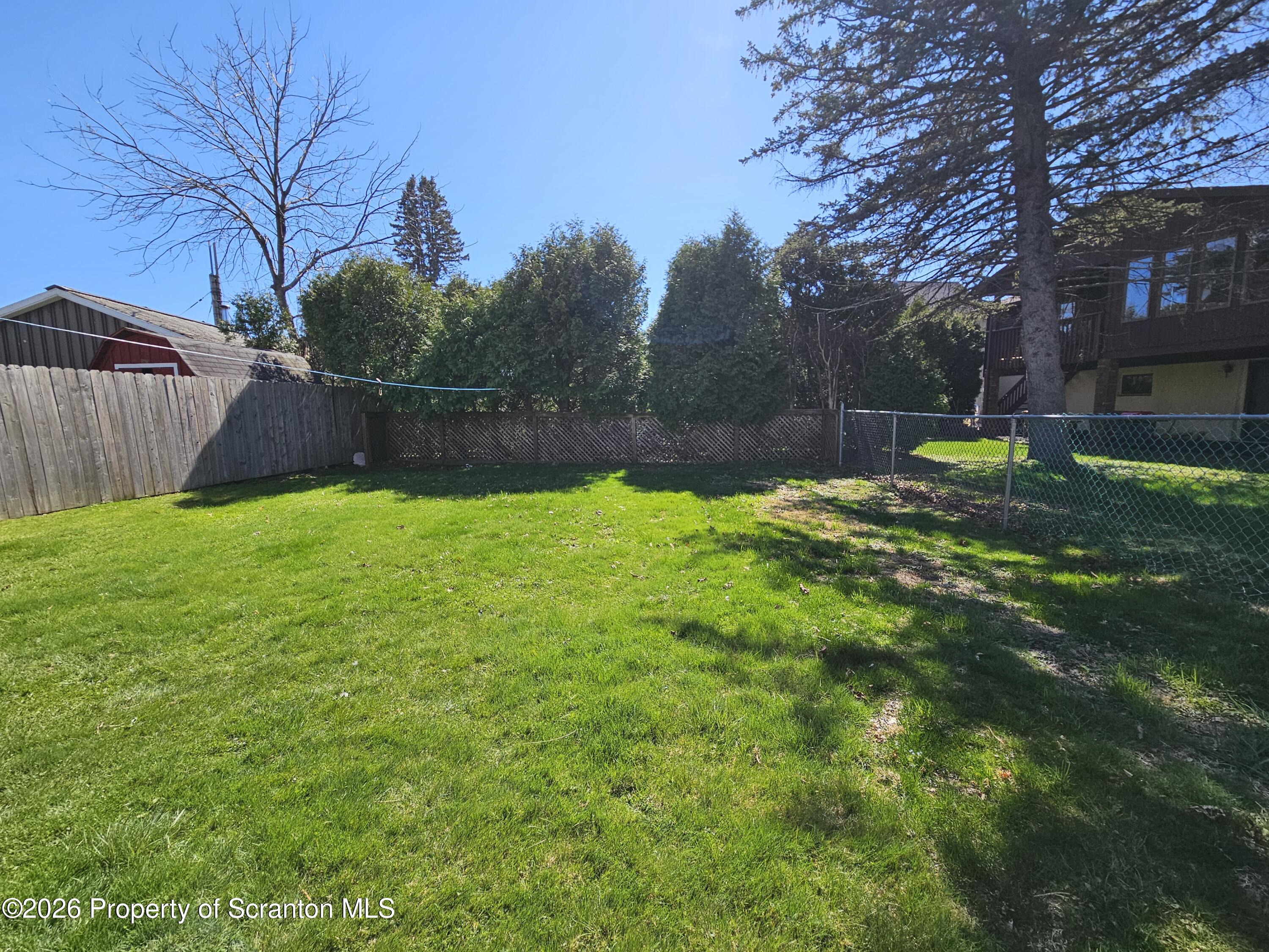 806 Washington Street