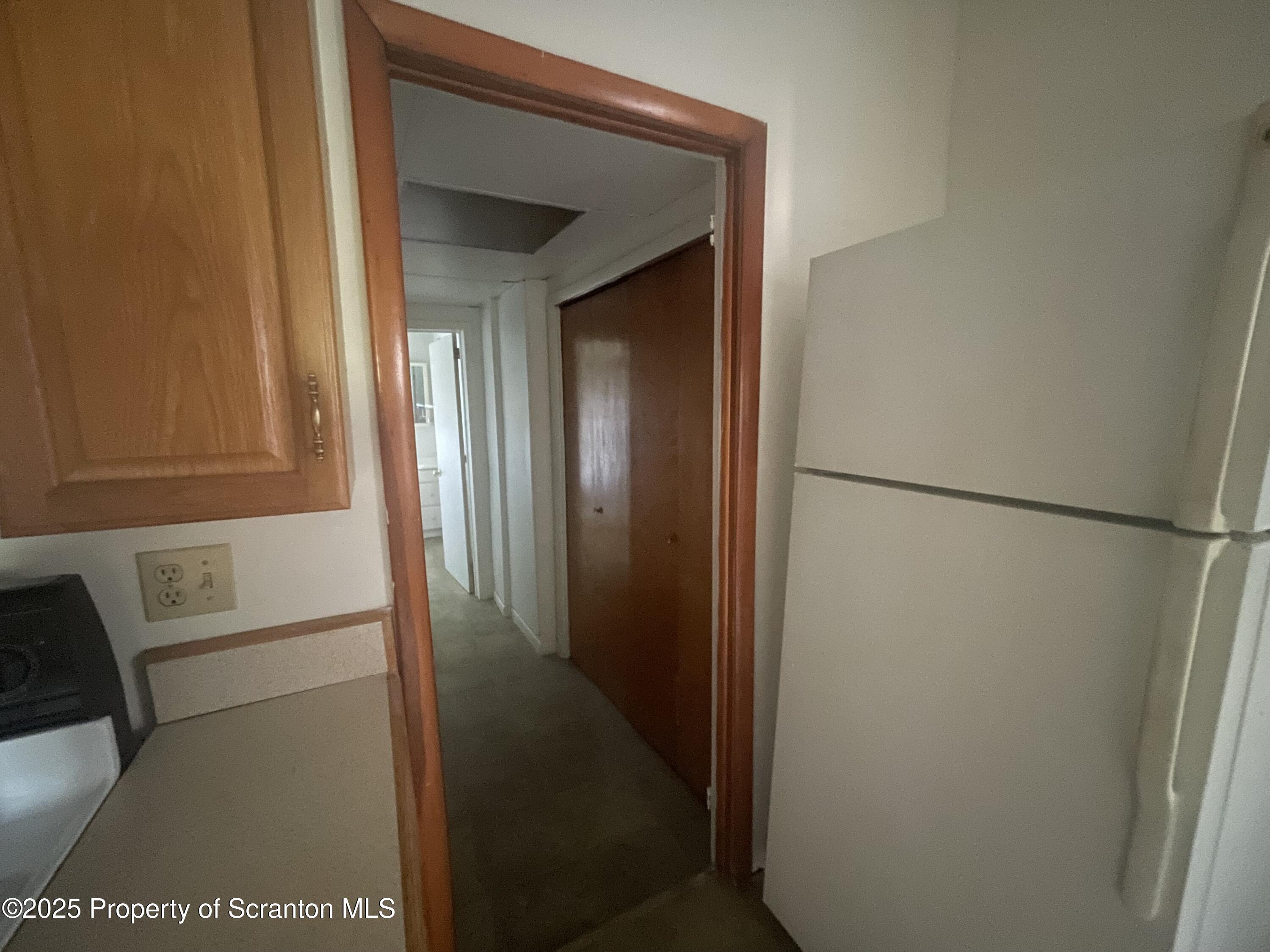 1031 Lincoln Street Unit: 1033