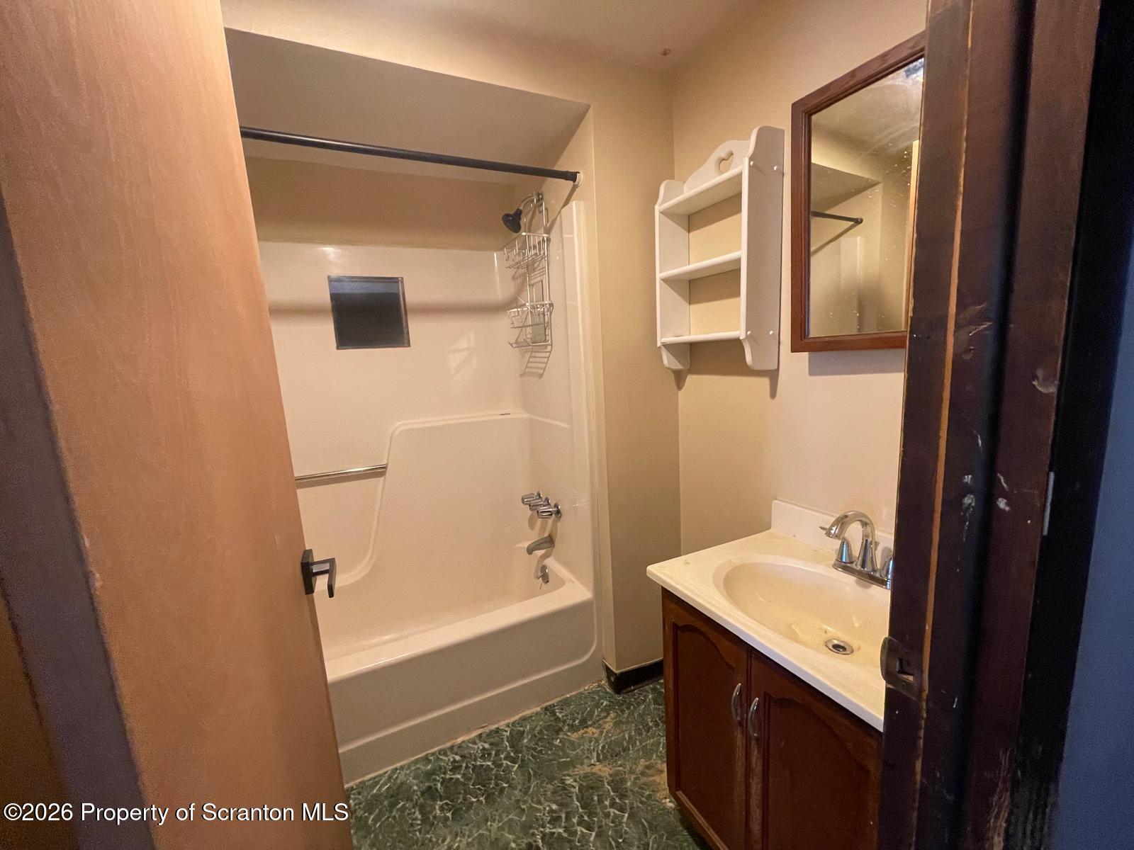 780 Hazle Street Unit: Rear 2nd Fl