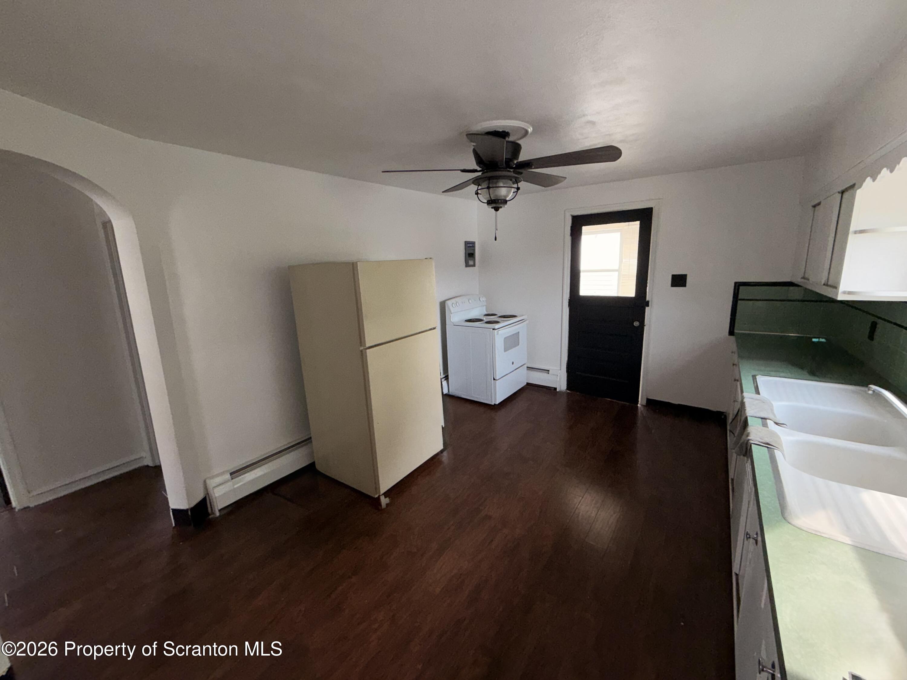 149 Tompkins Street Unit: 2