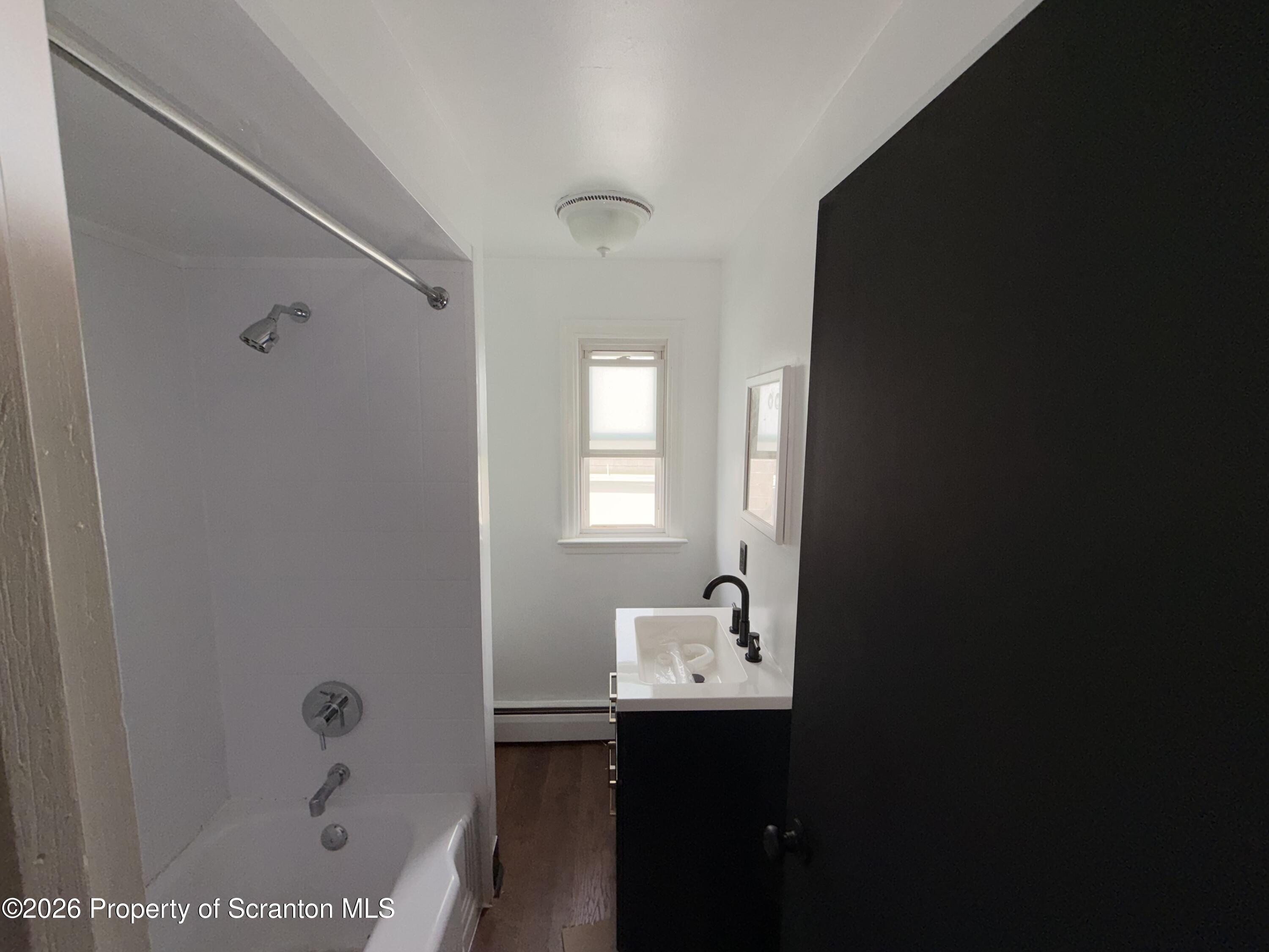 149 Tompkins Street Unit: 2