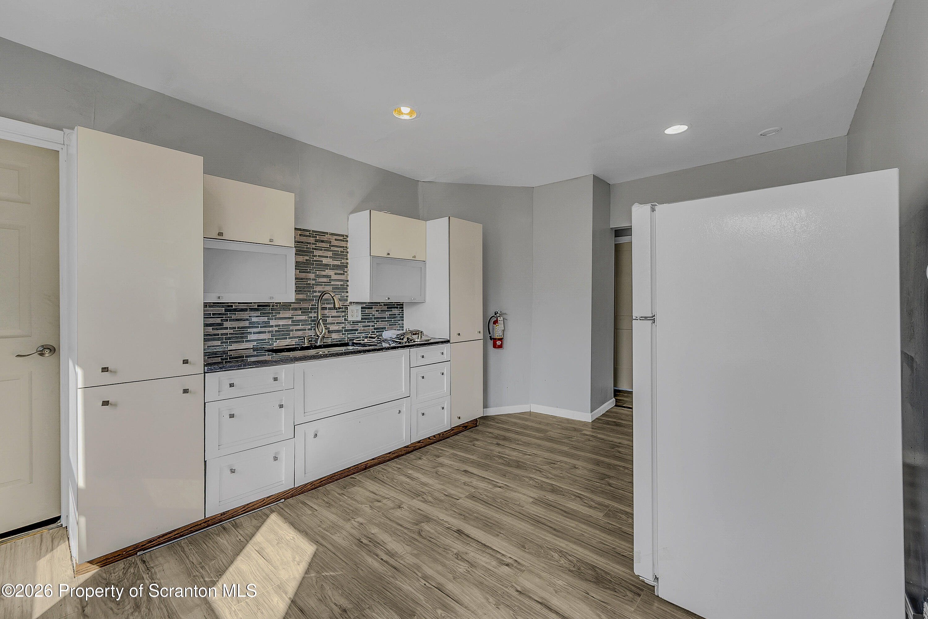 1502 Church (2nd Flr) Avenue