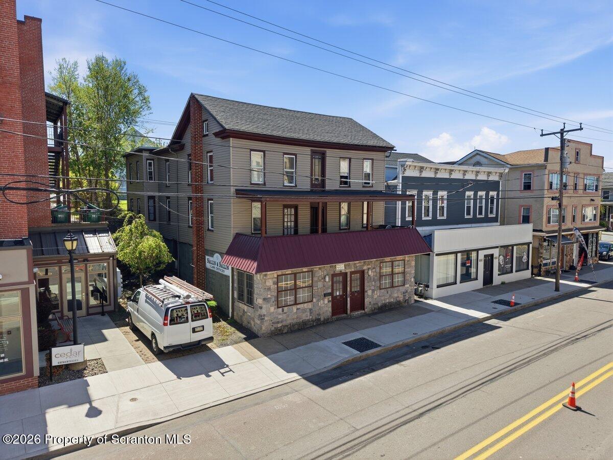 517-519 Cedar Avenue