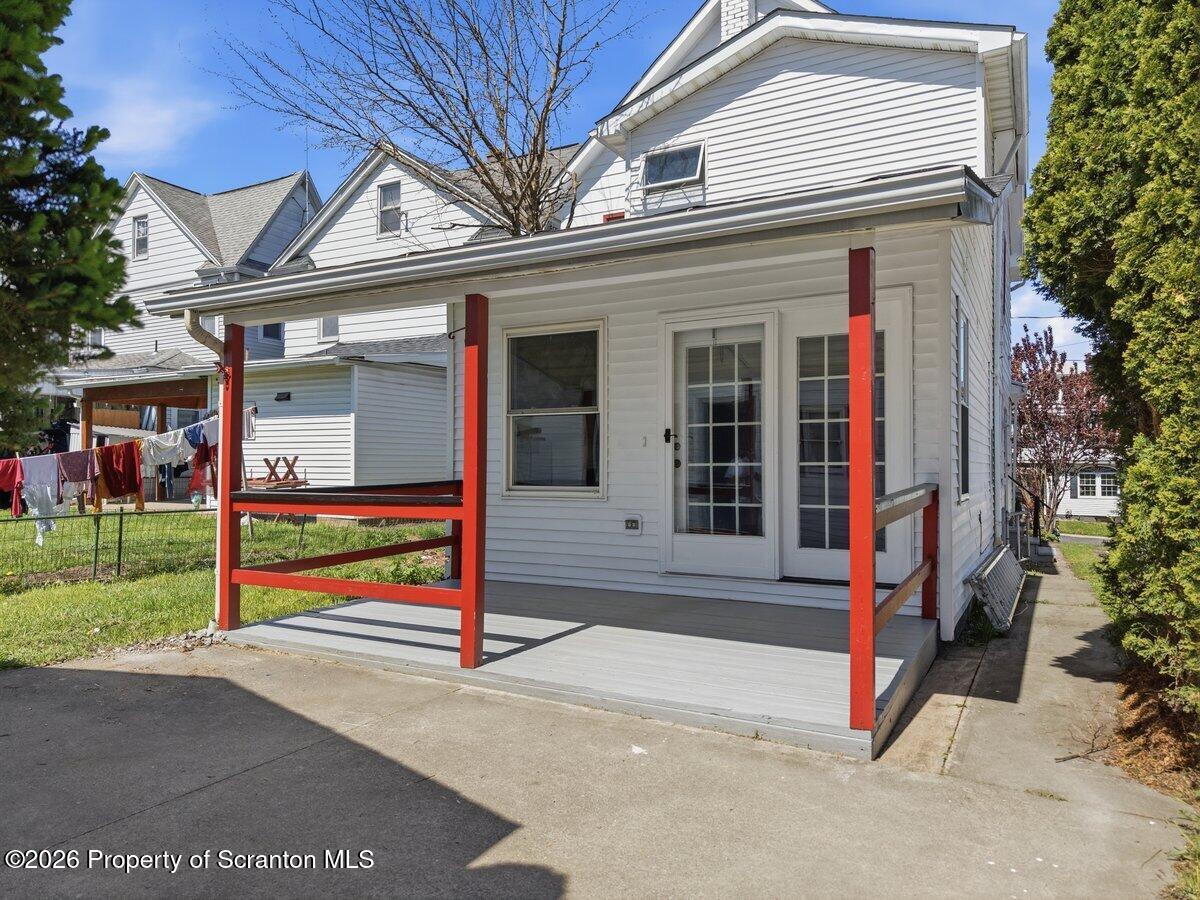 203 Stafford Avenue
