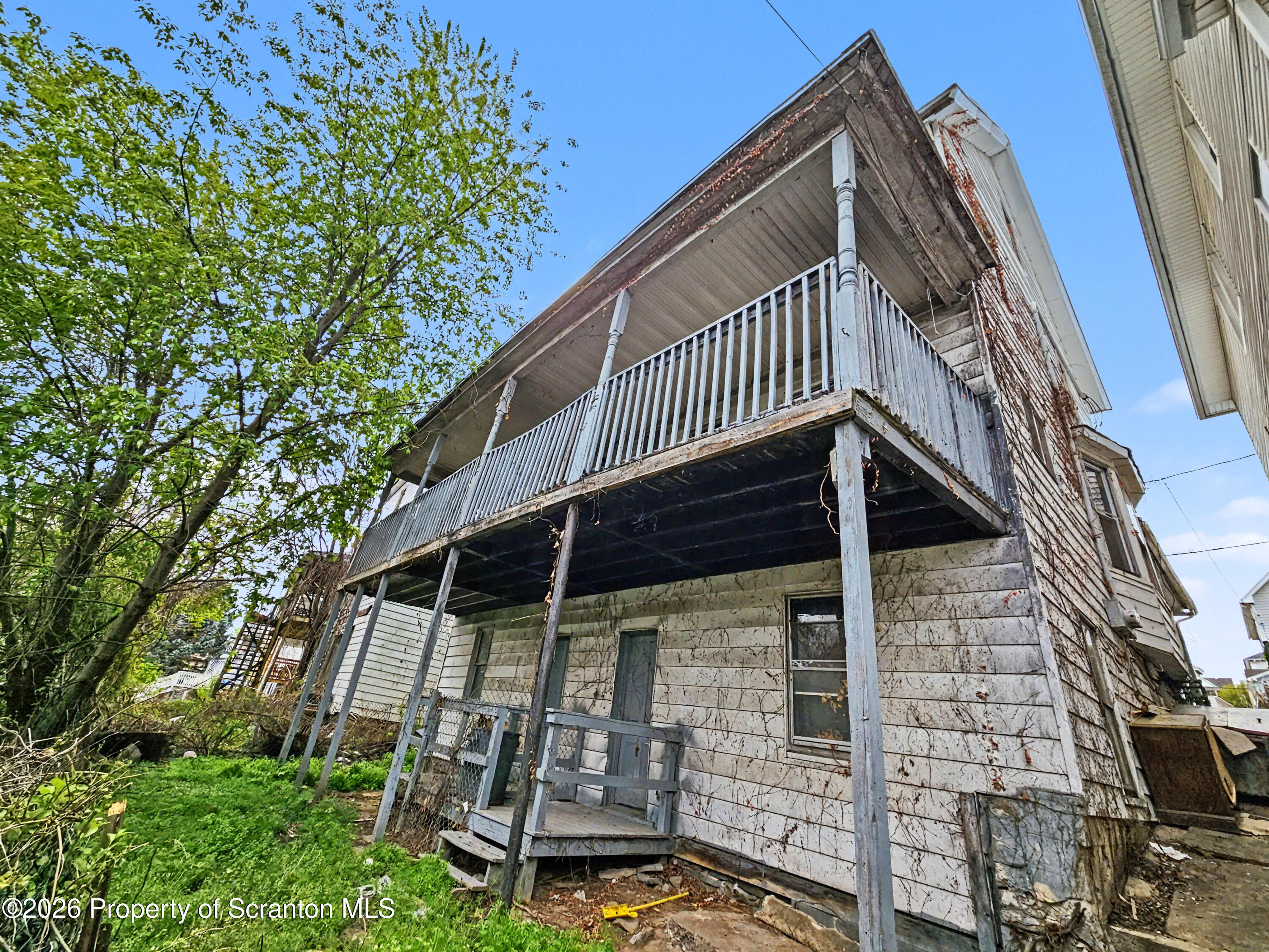 1438-1440 Church Avenue