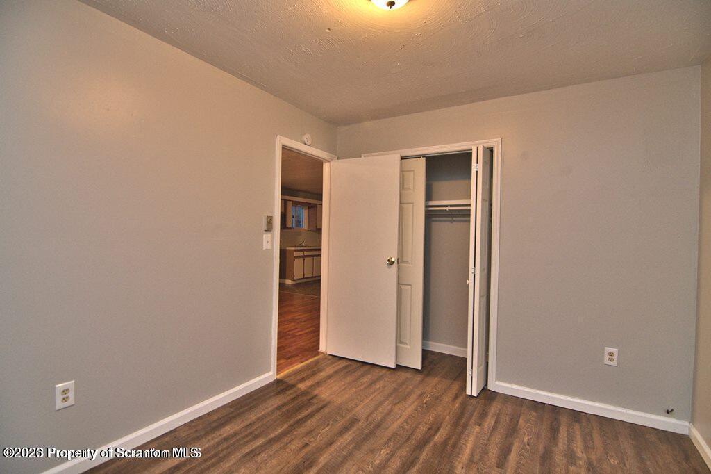 1418 N Main (Apt B) Street