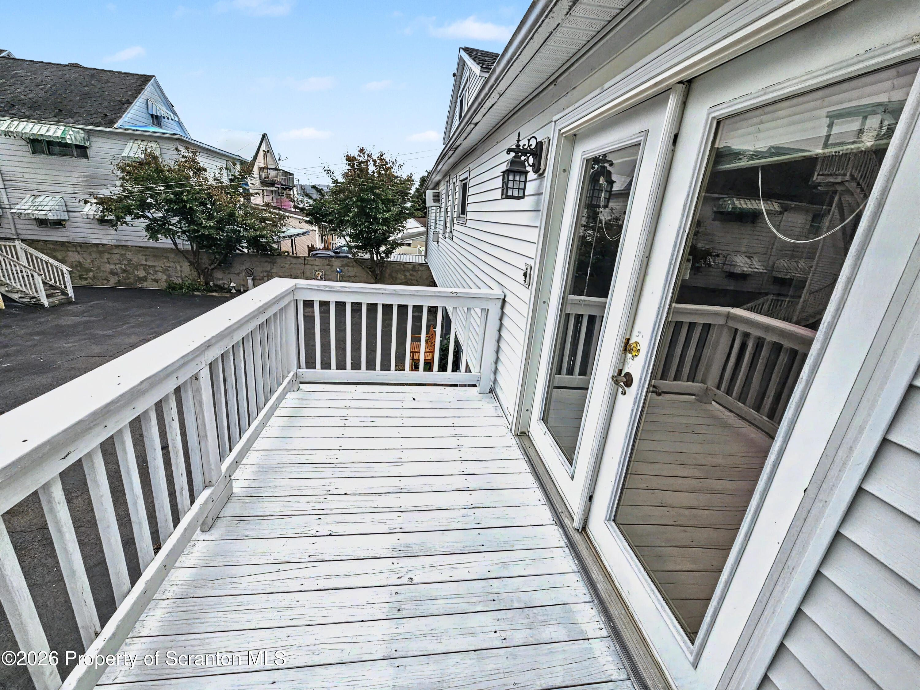 1125 Rear Reynolds Avenue Unit: B - 2nd fl