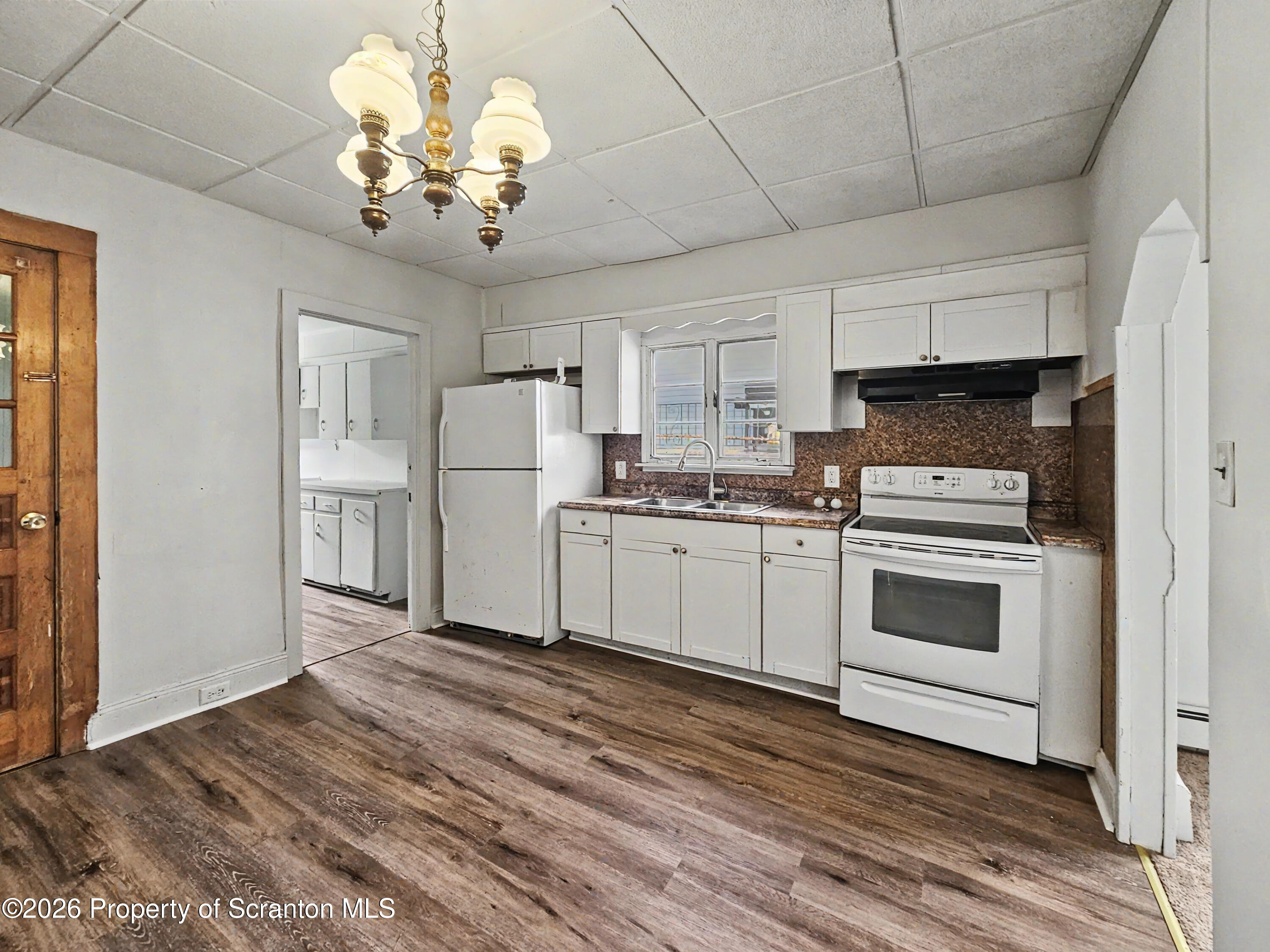 949 Carmalt Street
