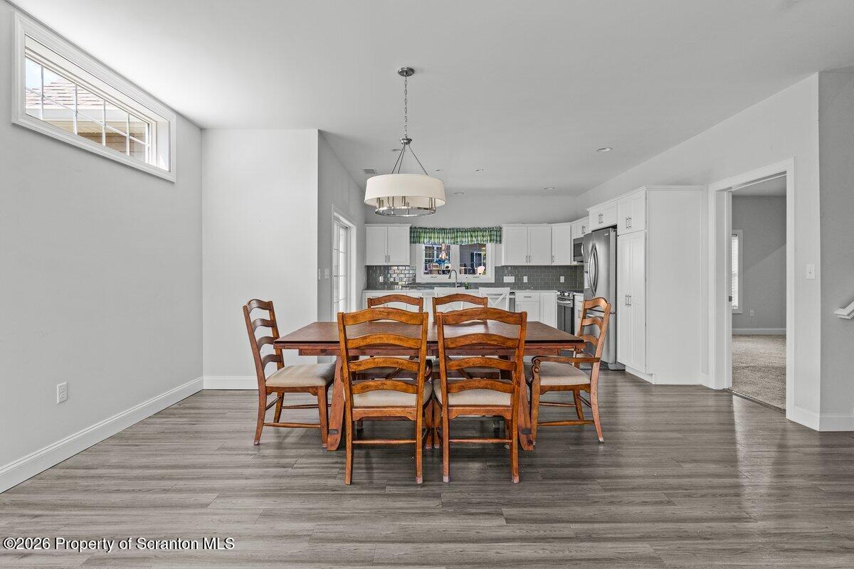 15 Avalon Road