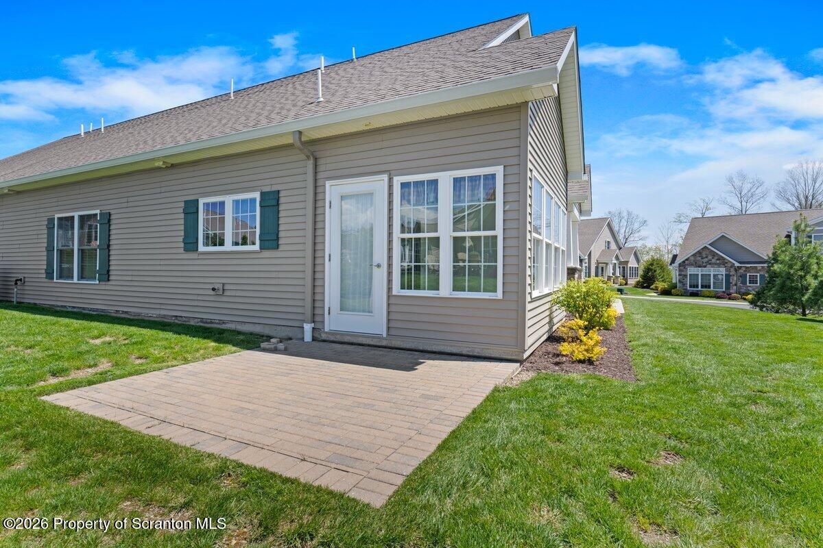 15 Avalon Road