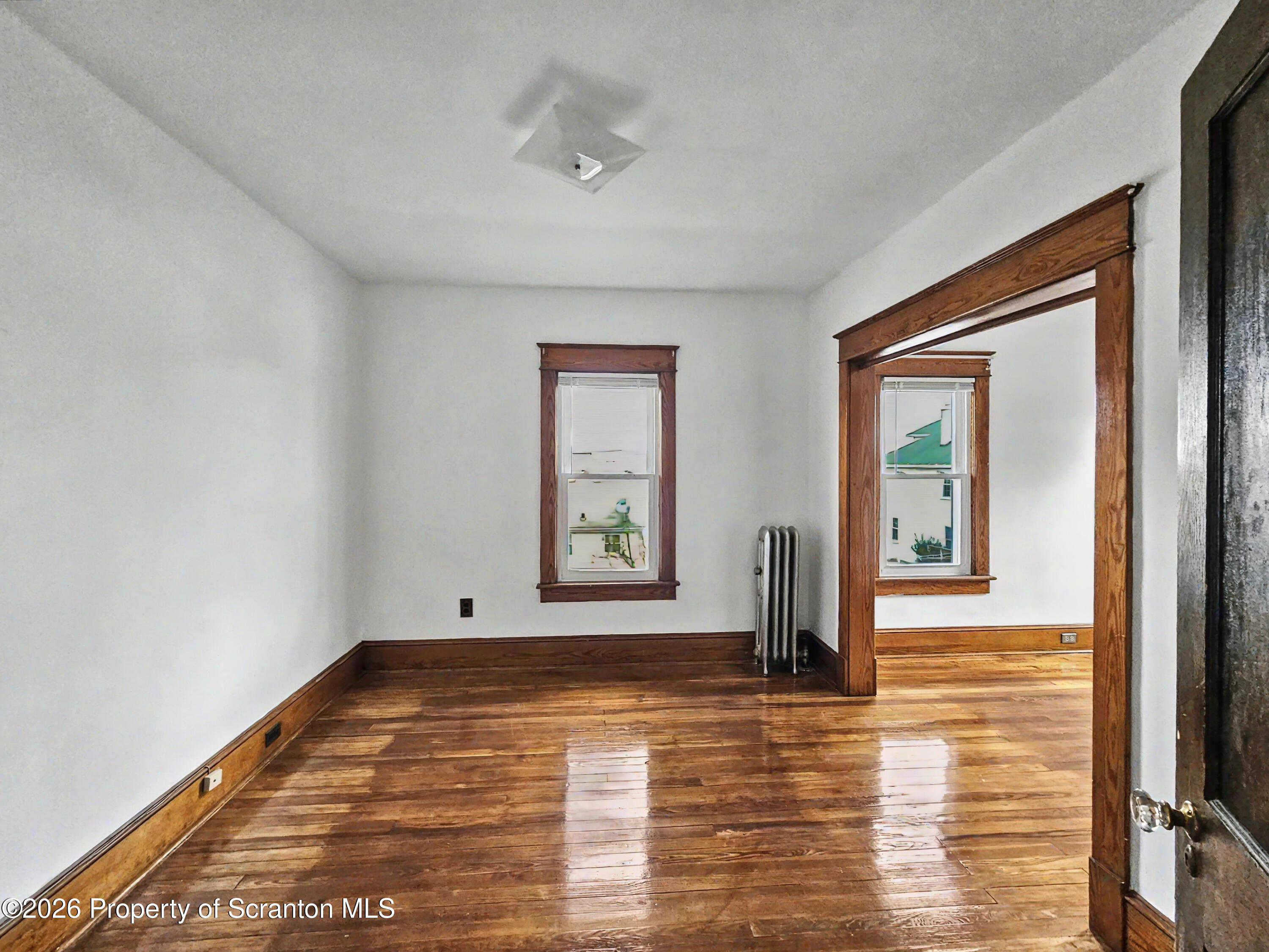 852 N Rebecca Avenue Unit: 2nd fl