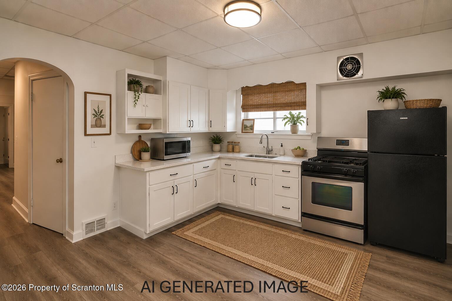 1418 Capouse (bottom floor) Avenue