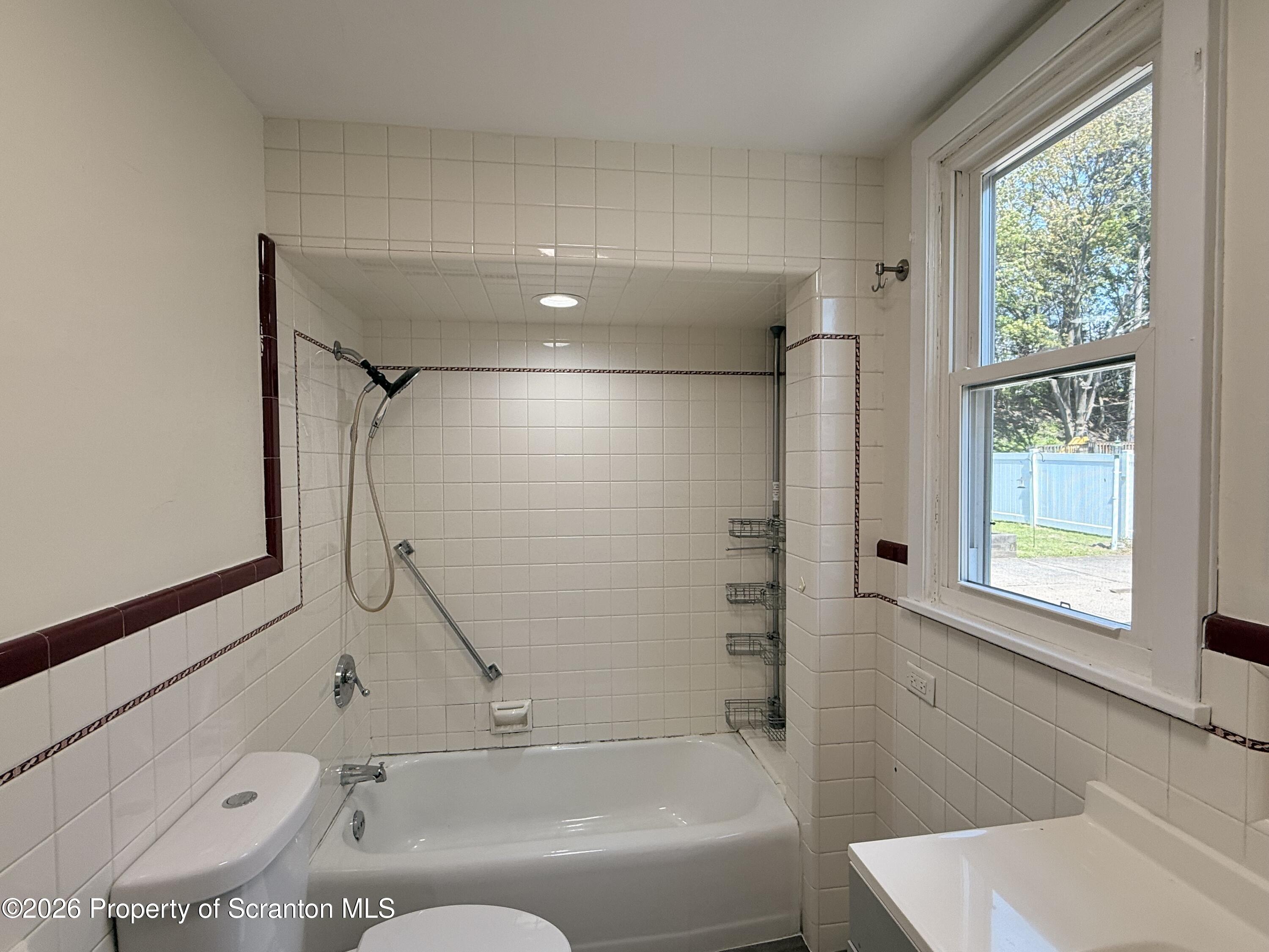 1744 Main Street Unit: Rear