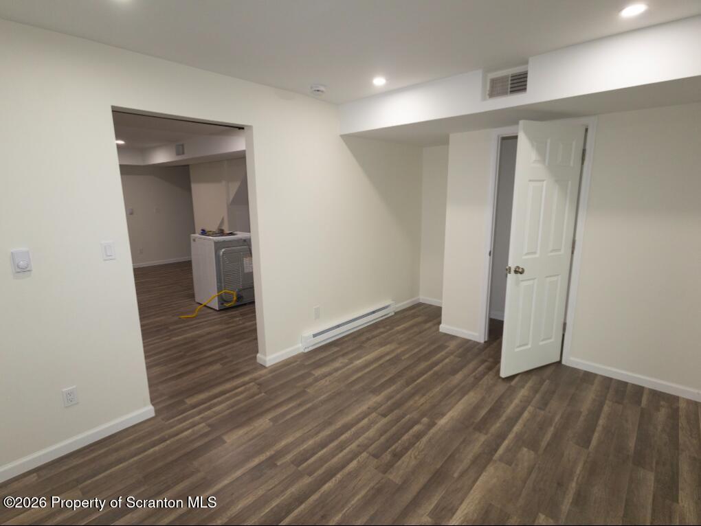 313 S Main Avenue
