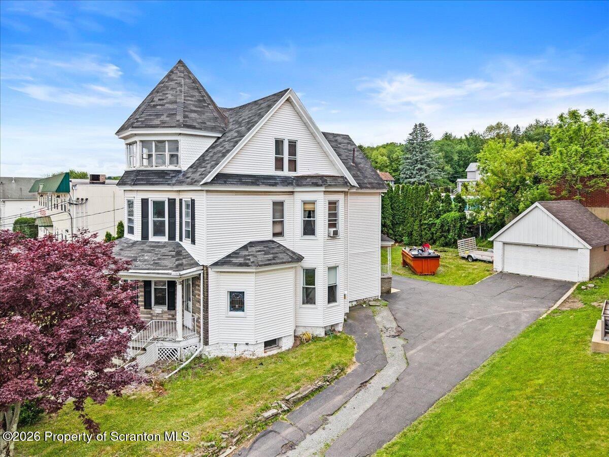 1410 Main Street