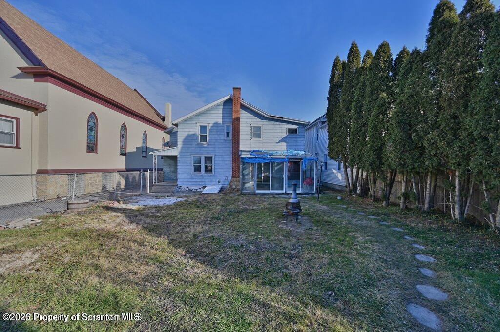 418 E Market Street