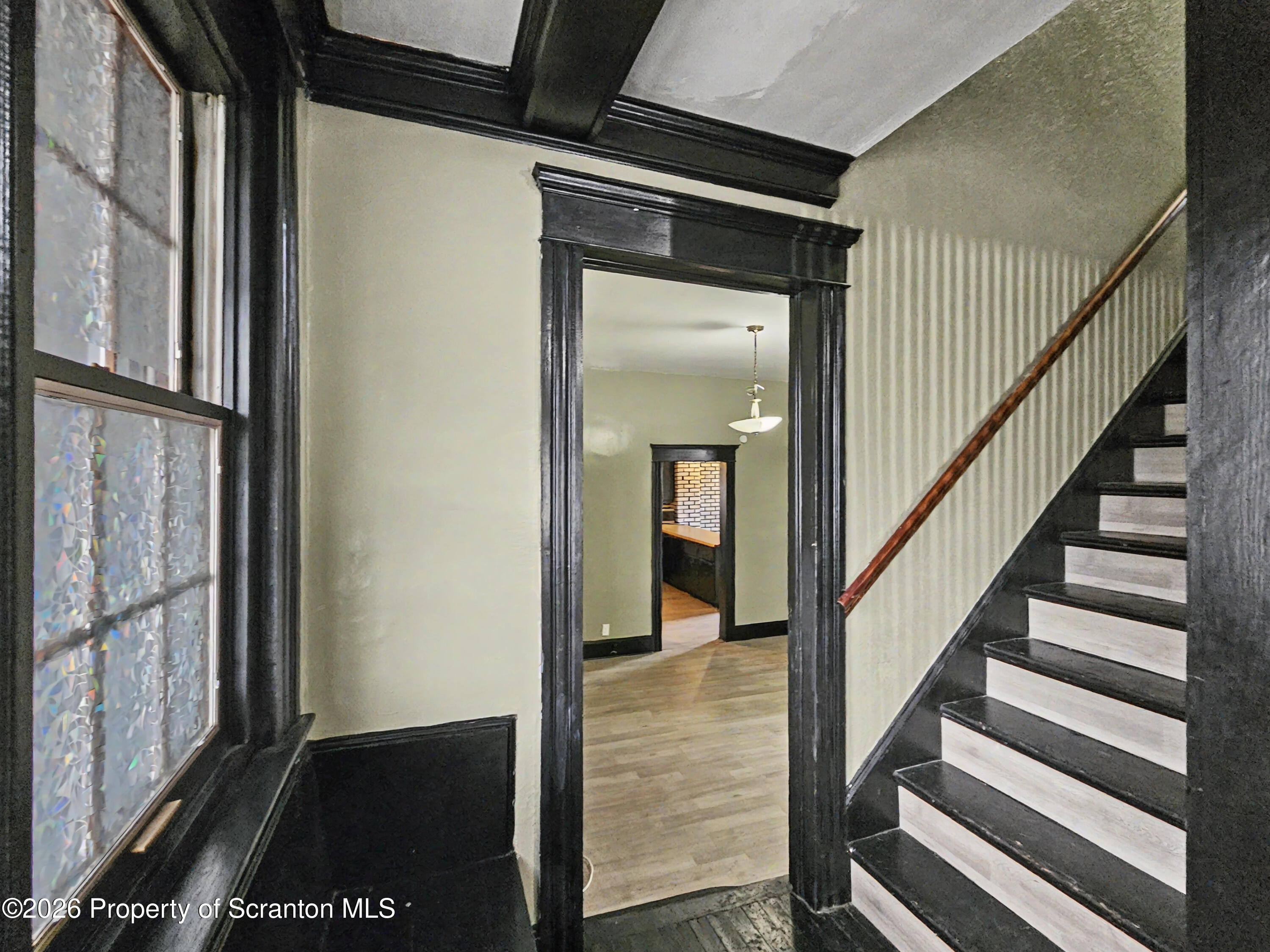 211 Grant Street