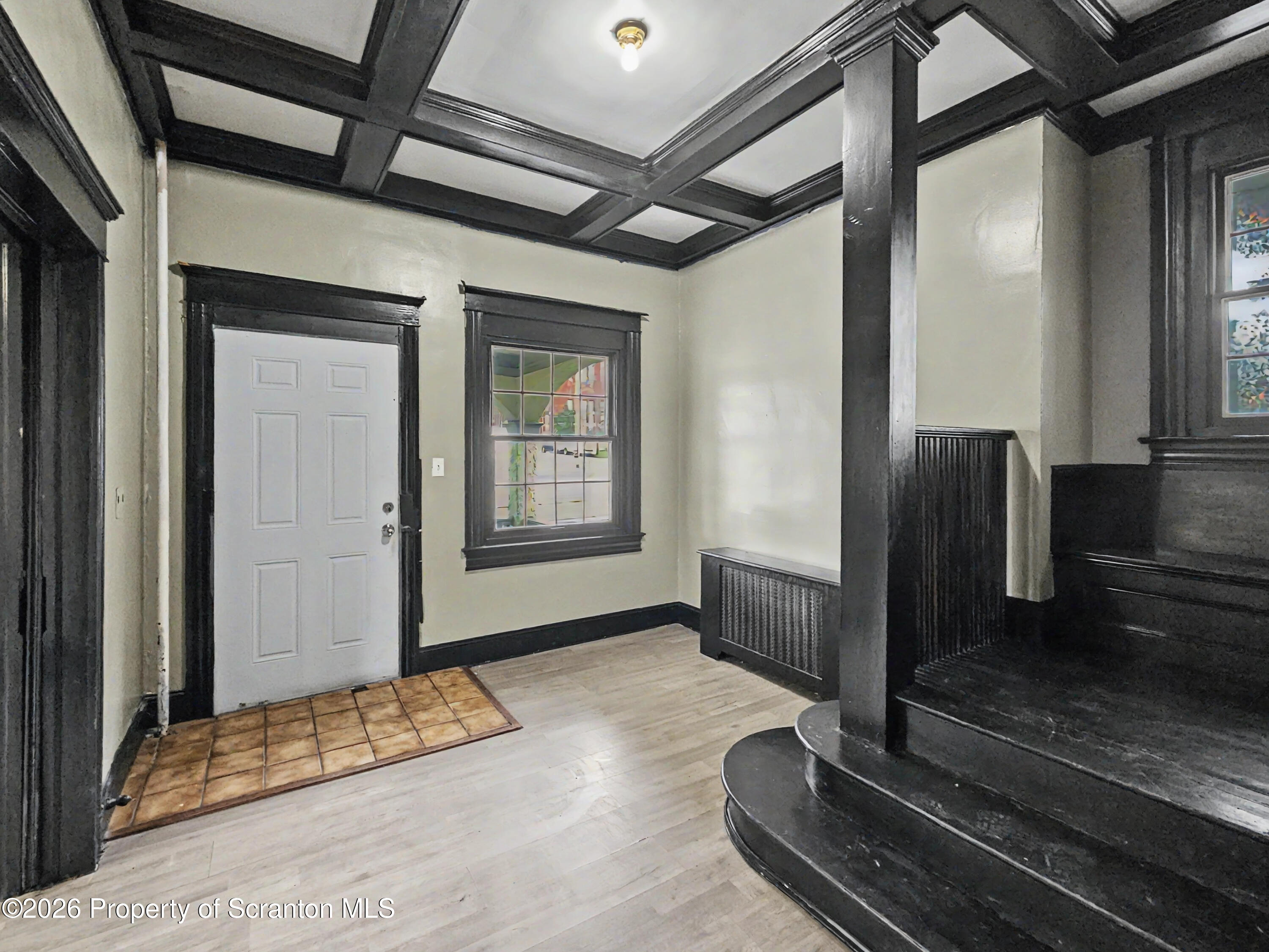 211 Grant Street