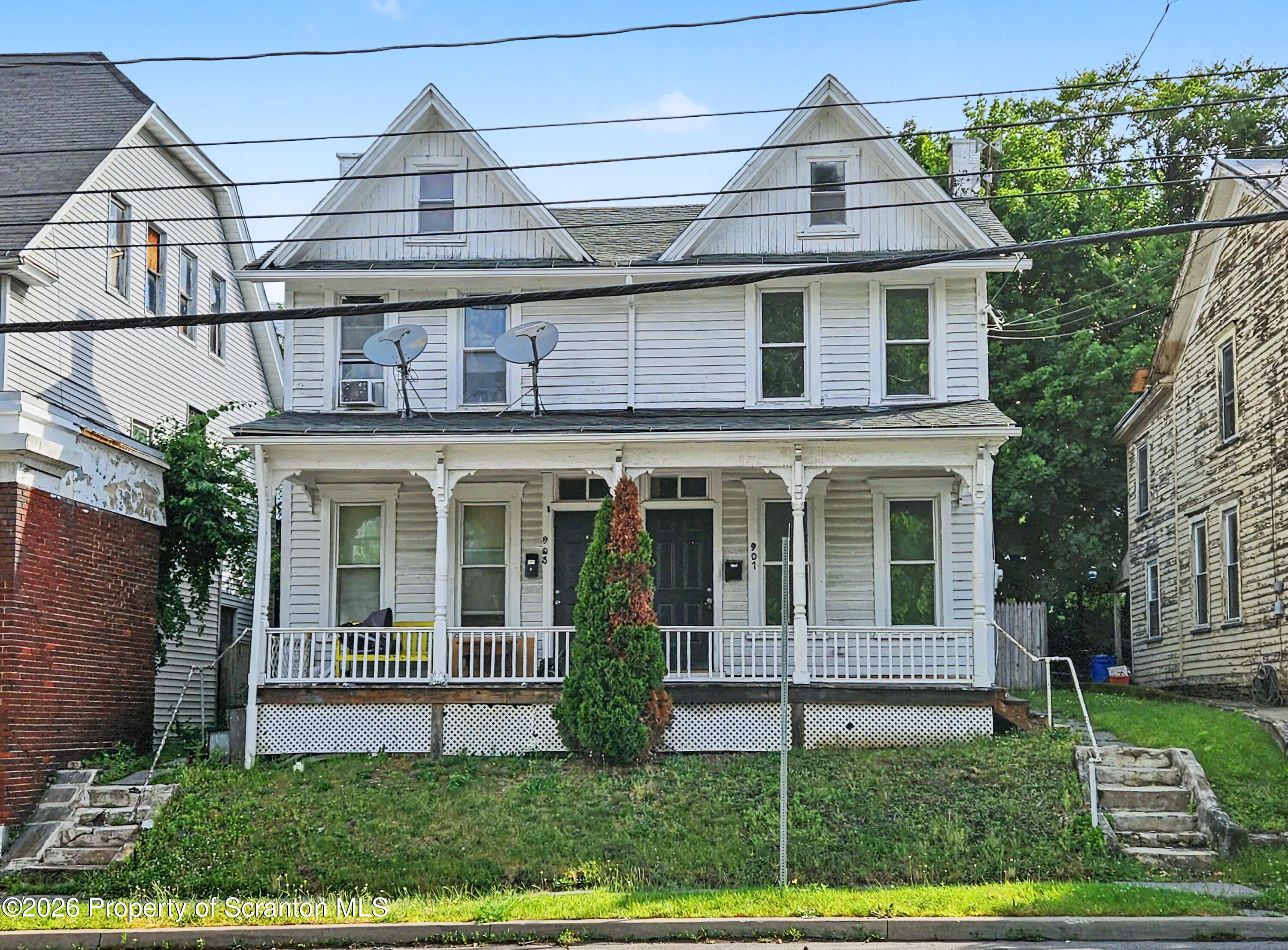 907 Green Ridge Street Unit: R