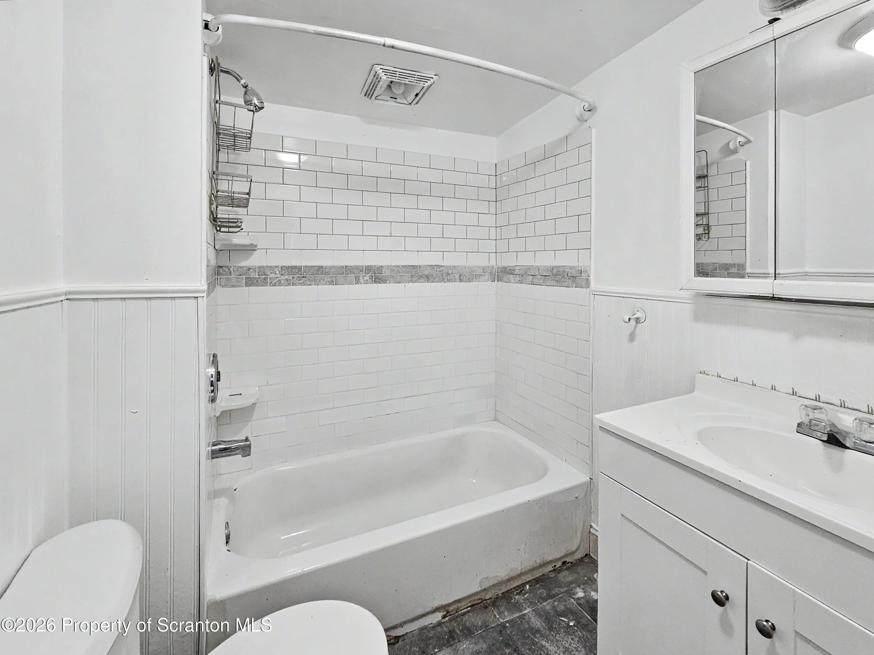 907 Green Ridge Street Unit: R