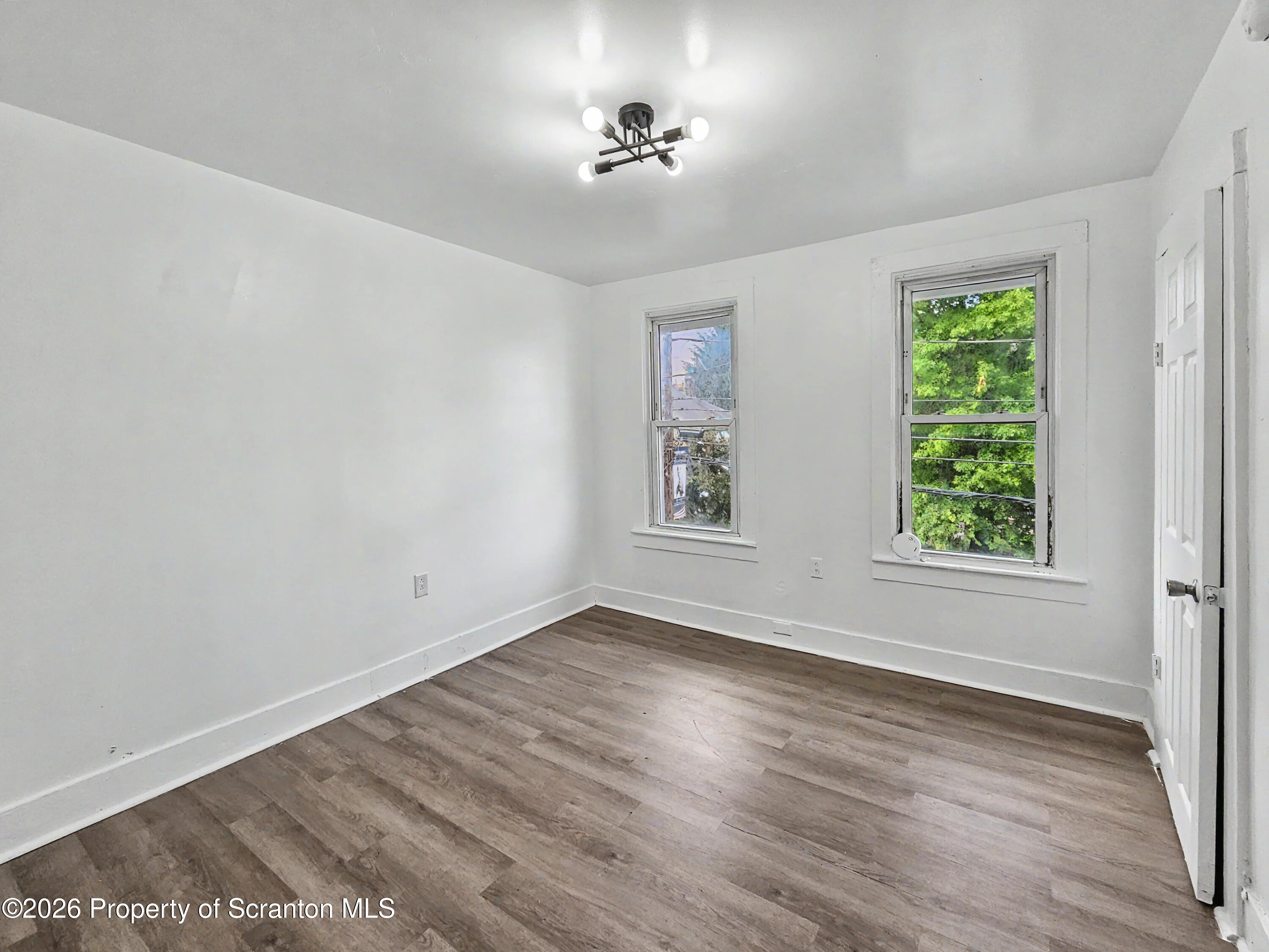 907 Green Ridge Street Unit: R