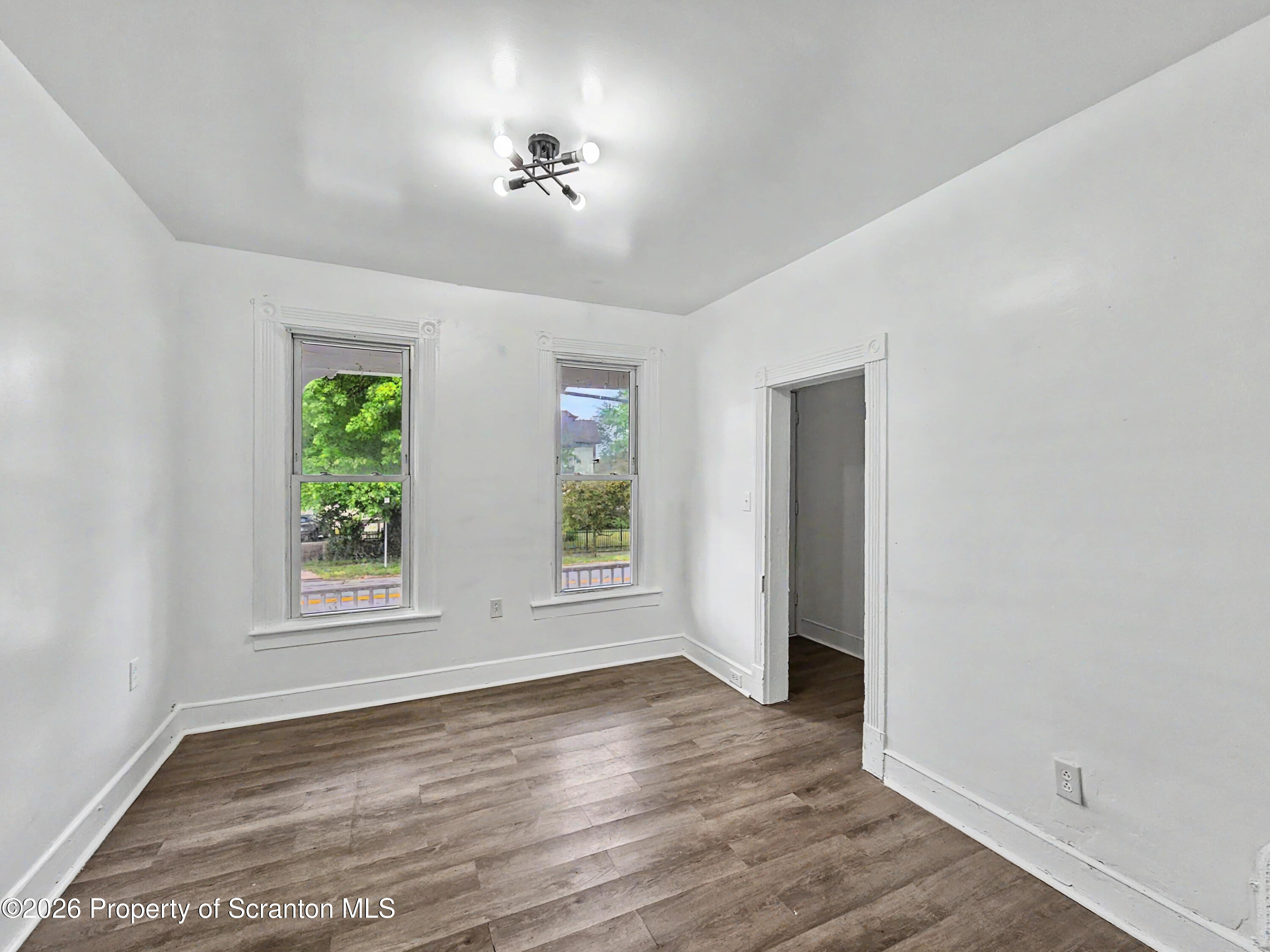 907 Green Ridge Street Unit: R