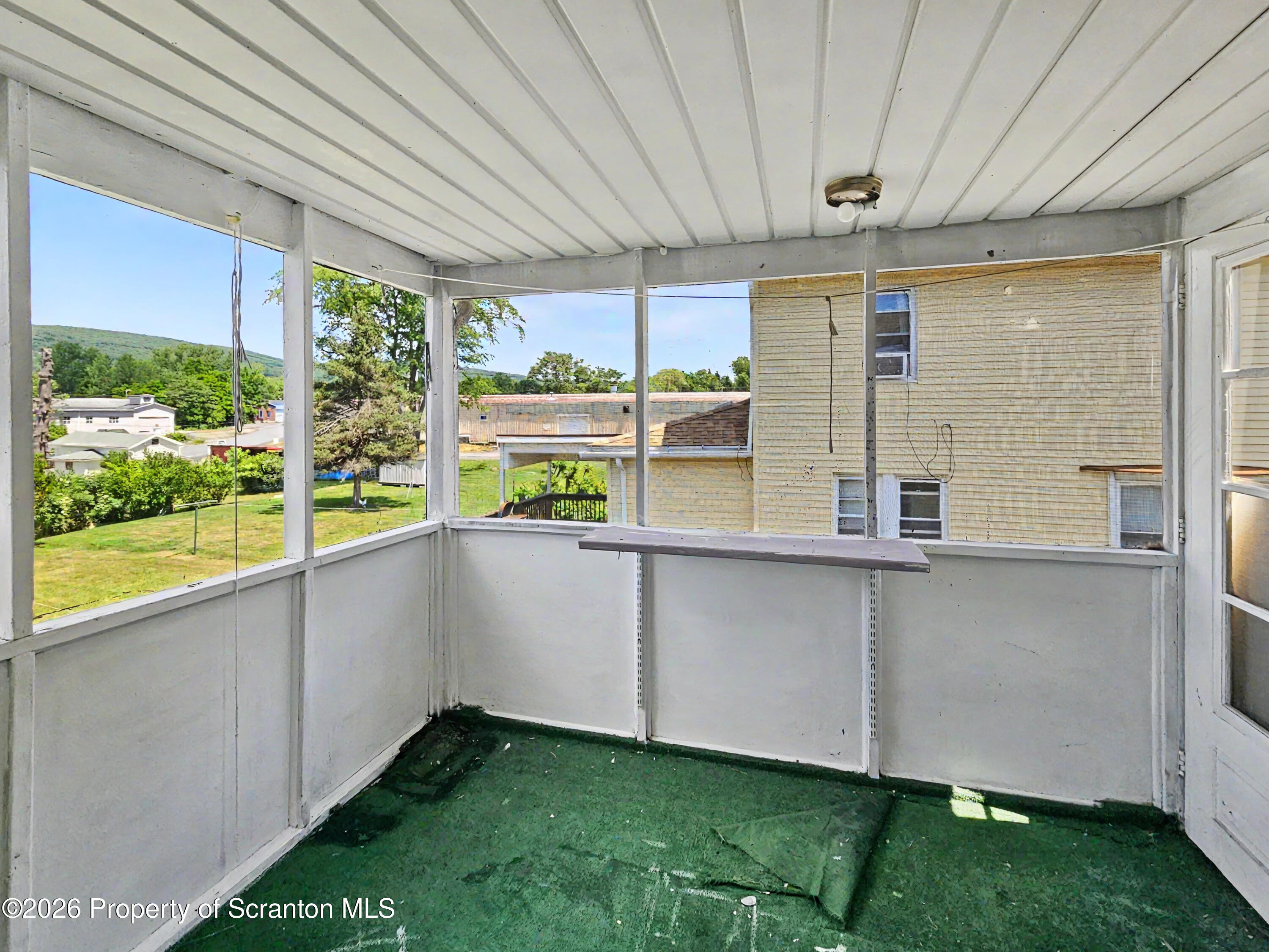 310 21st Avenue Unit: 2nd Fl
