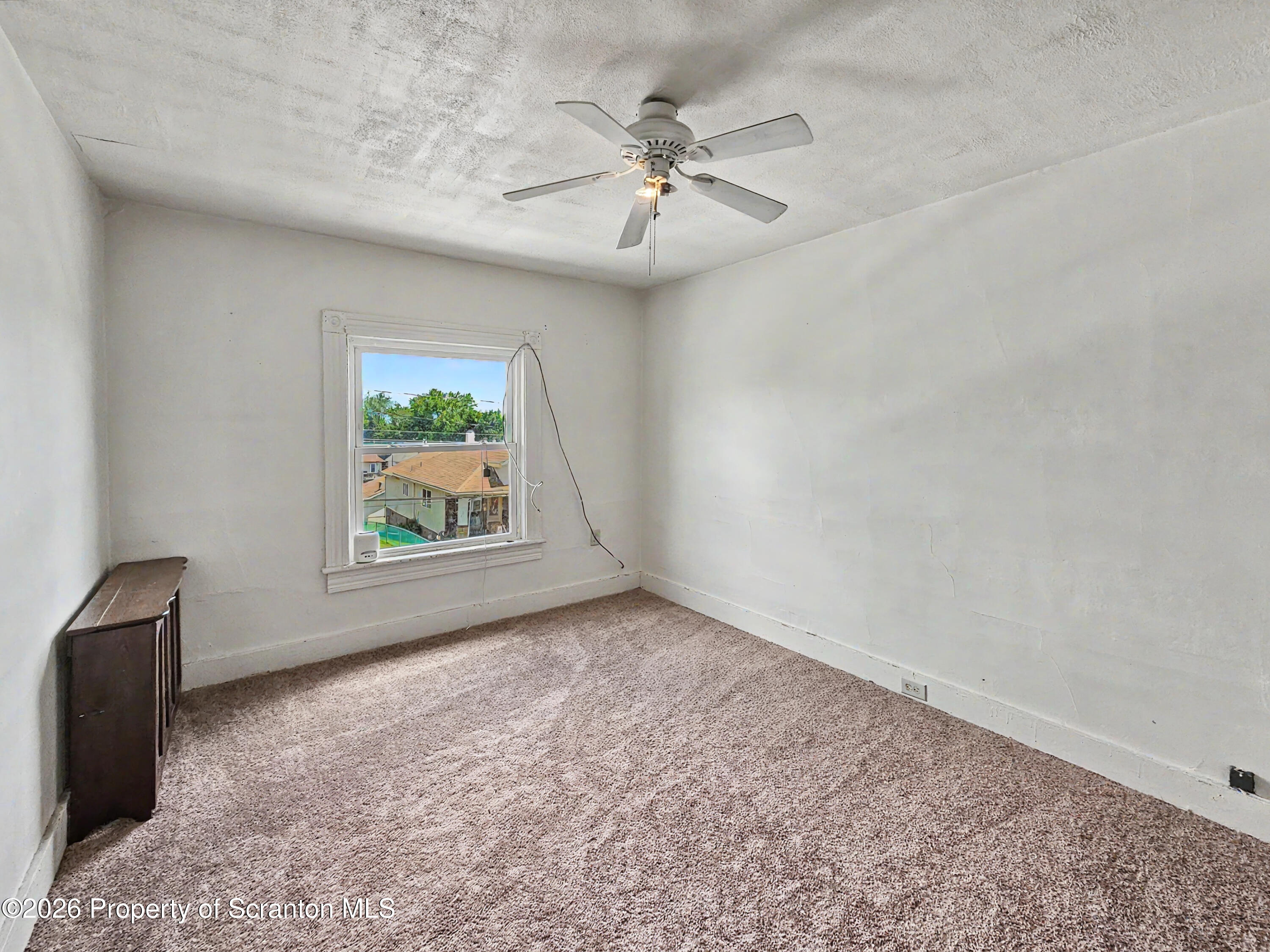 1315 Farr Street Unit: 2nd Fl