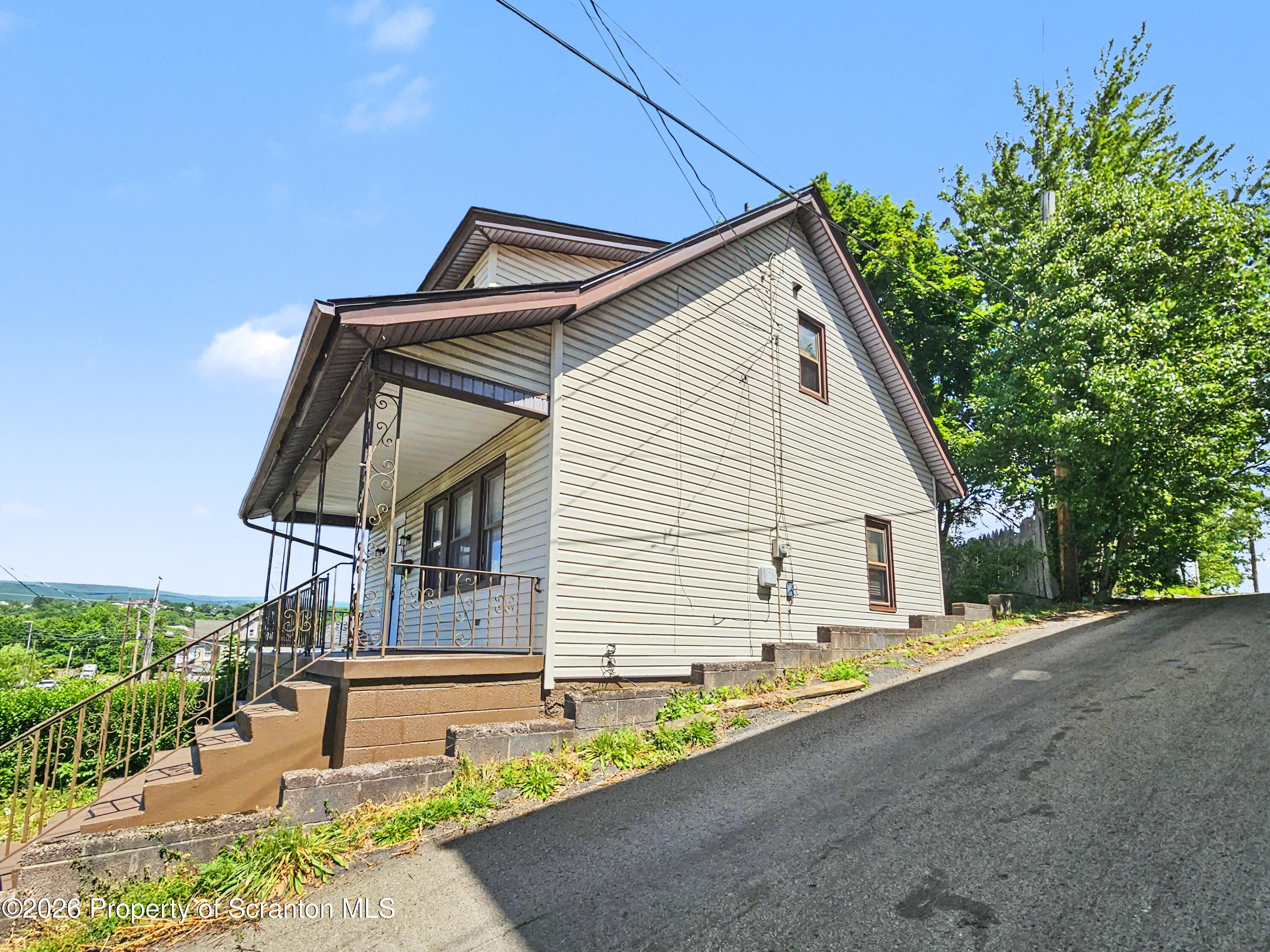 405 Fig Street