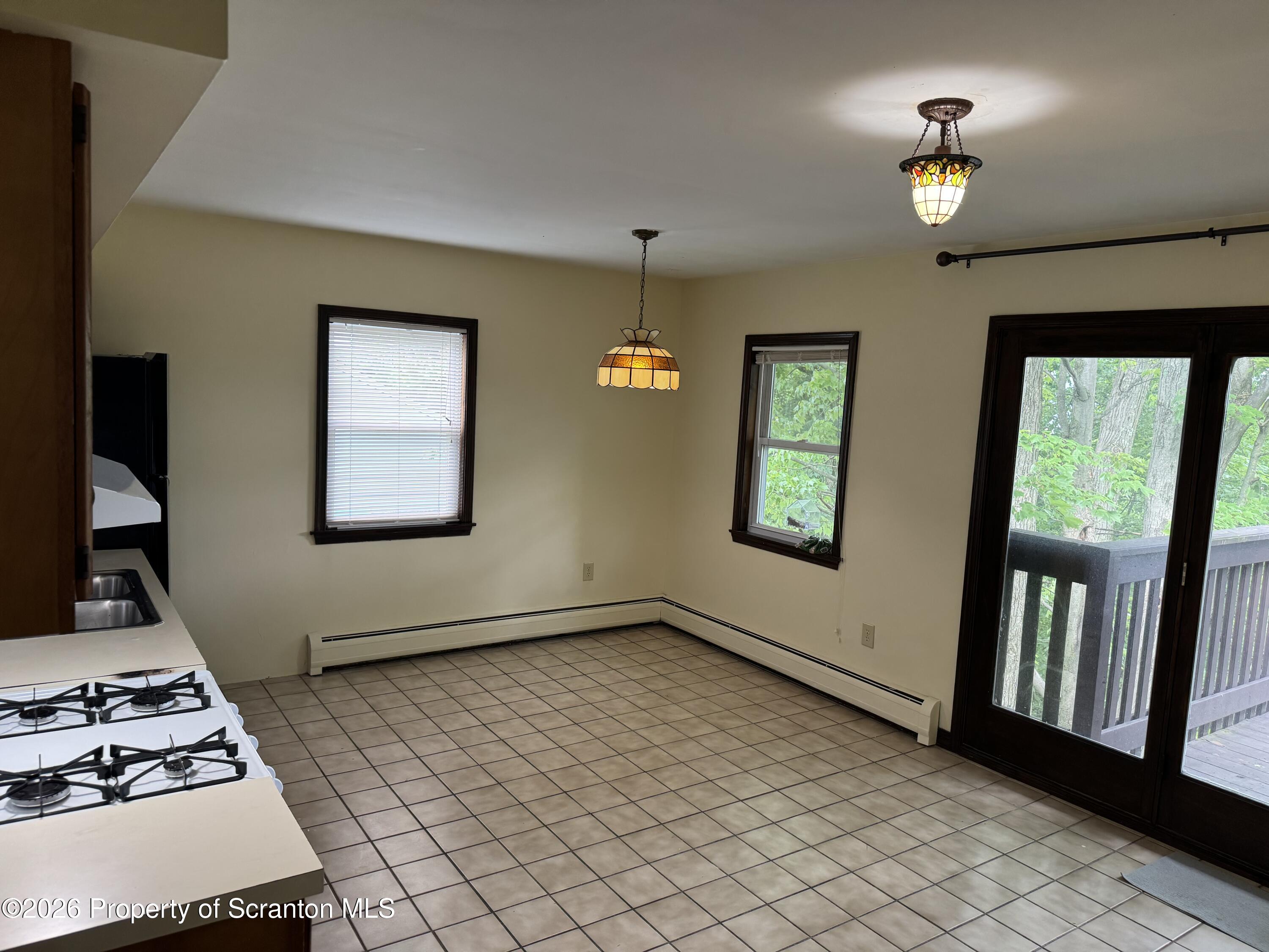 23 E Mountain Road Unit: A