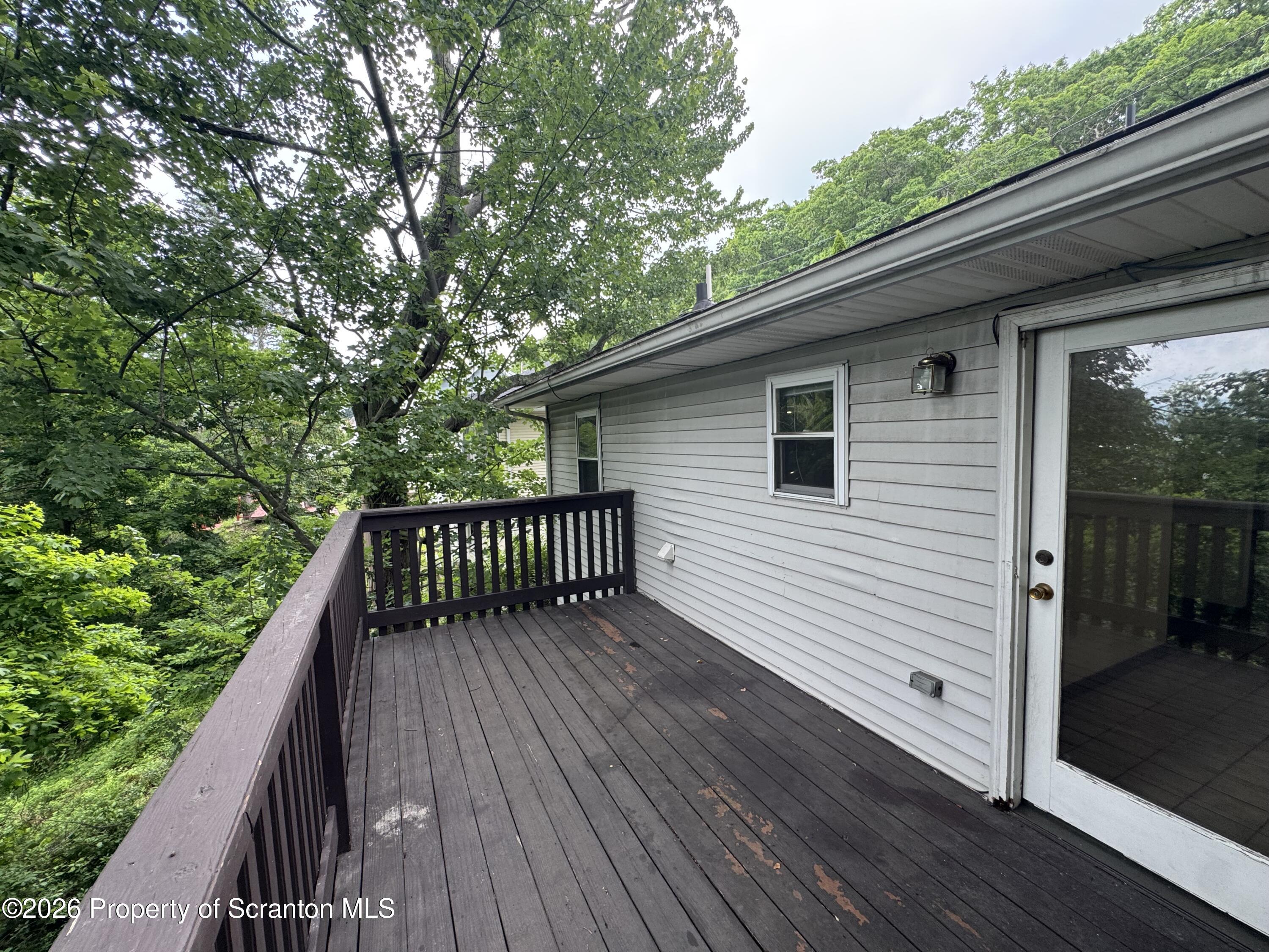 23 E Mountain Road Unit: A