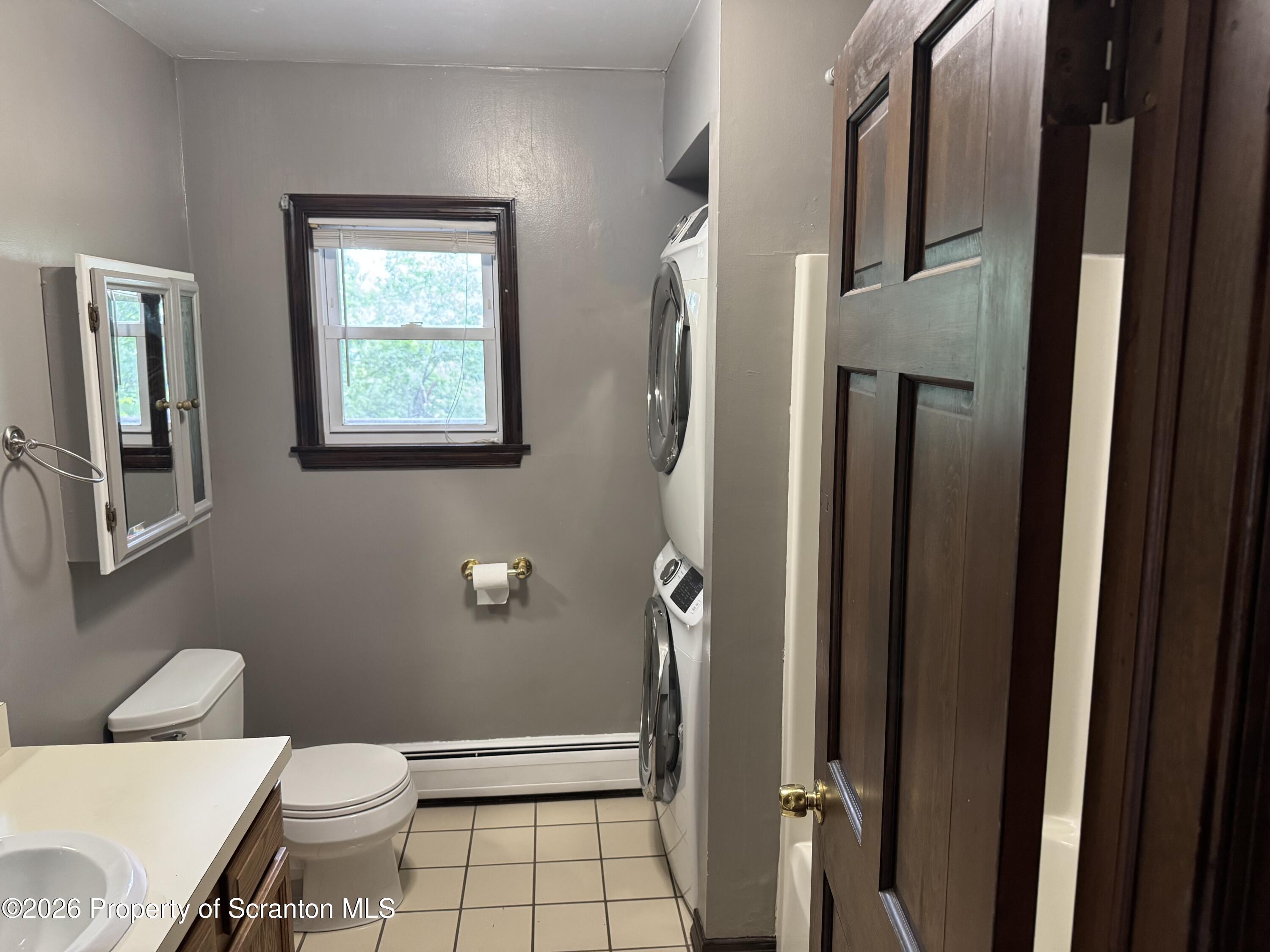 23 E Mountain Road Unit: A