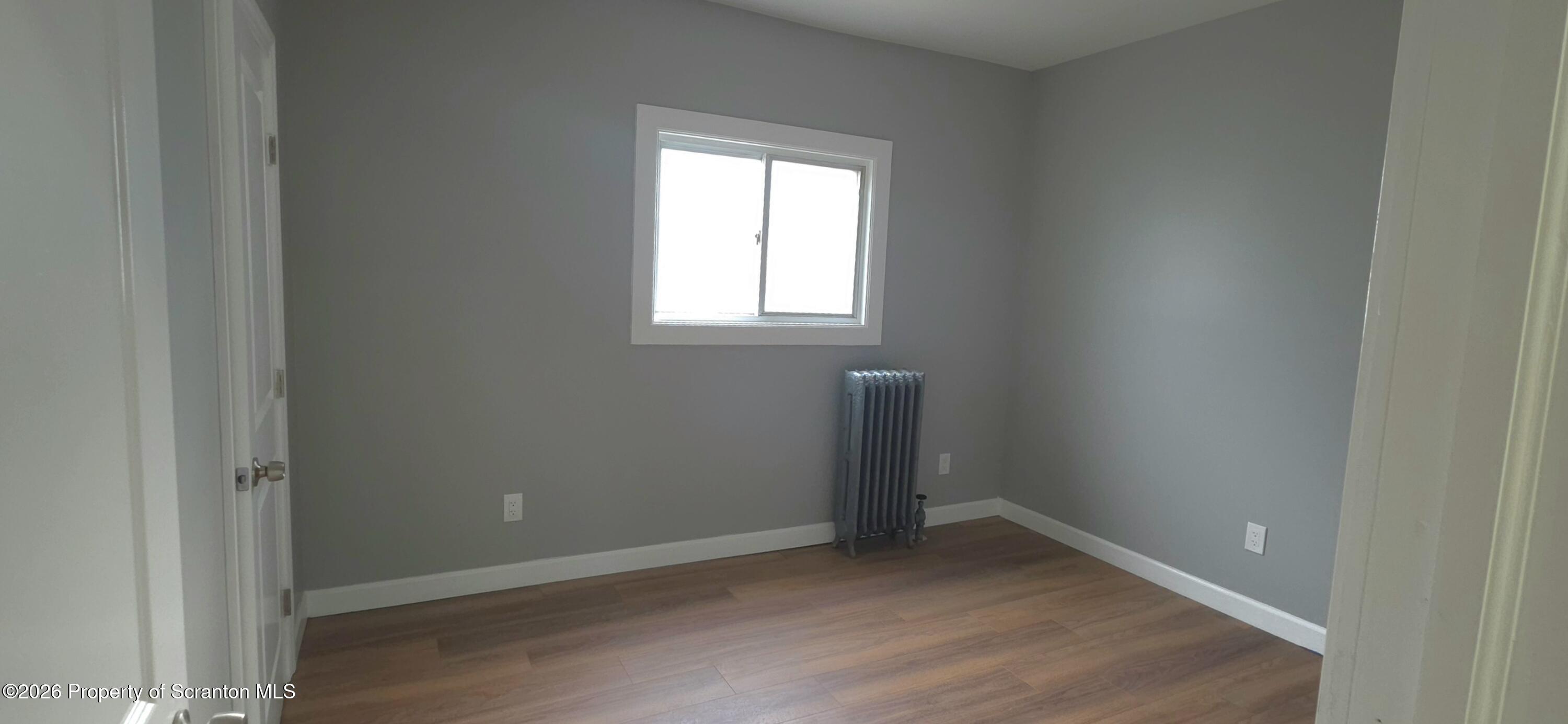 215 S Valley Avenue Unit: 1st Fl