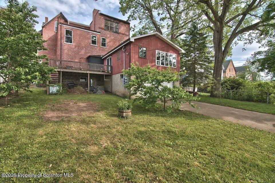 533 Quincy Avenue