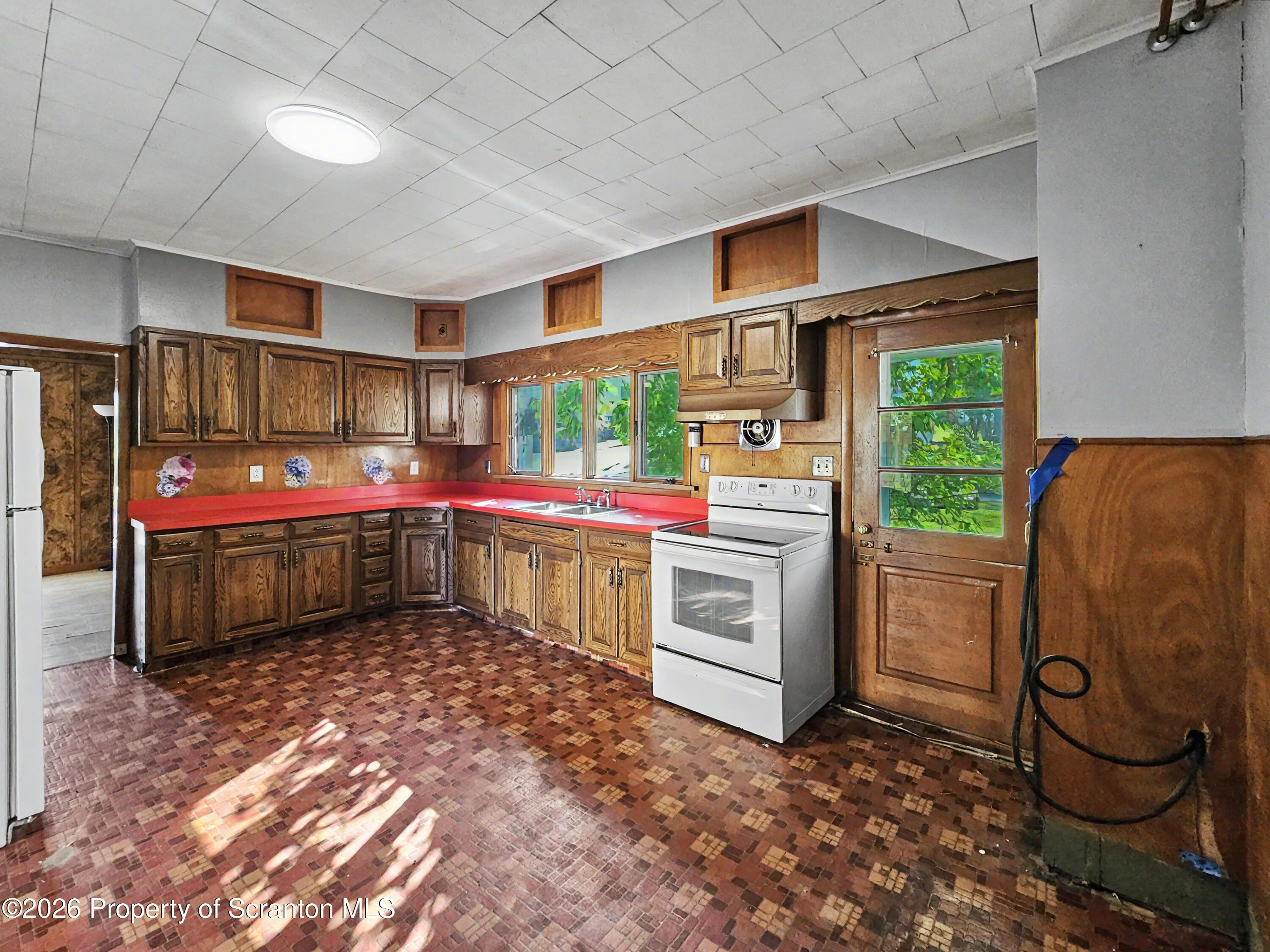 92 Fallbrook Unit: 1st Fl