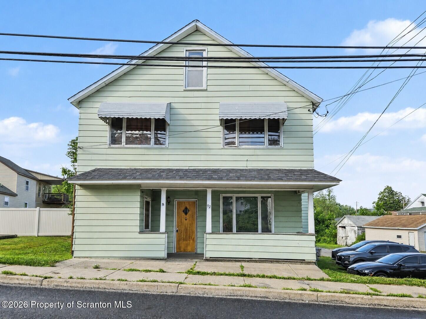 92 Fallbrook Unit: 1st Fl