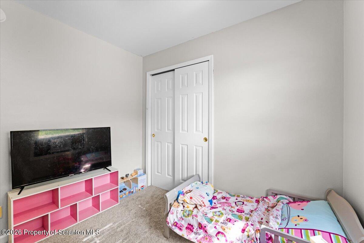 3 Jeanne Drive