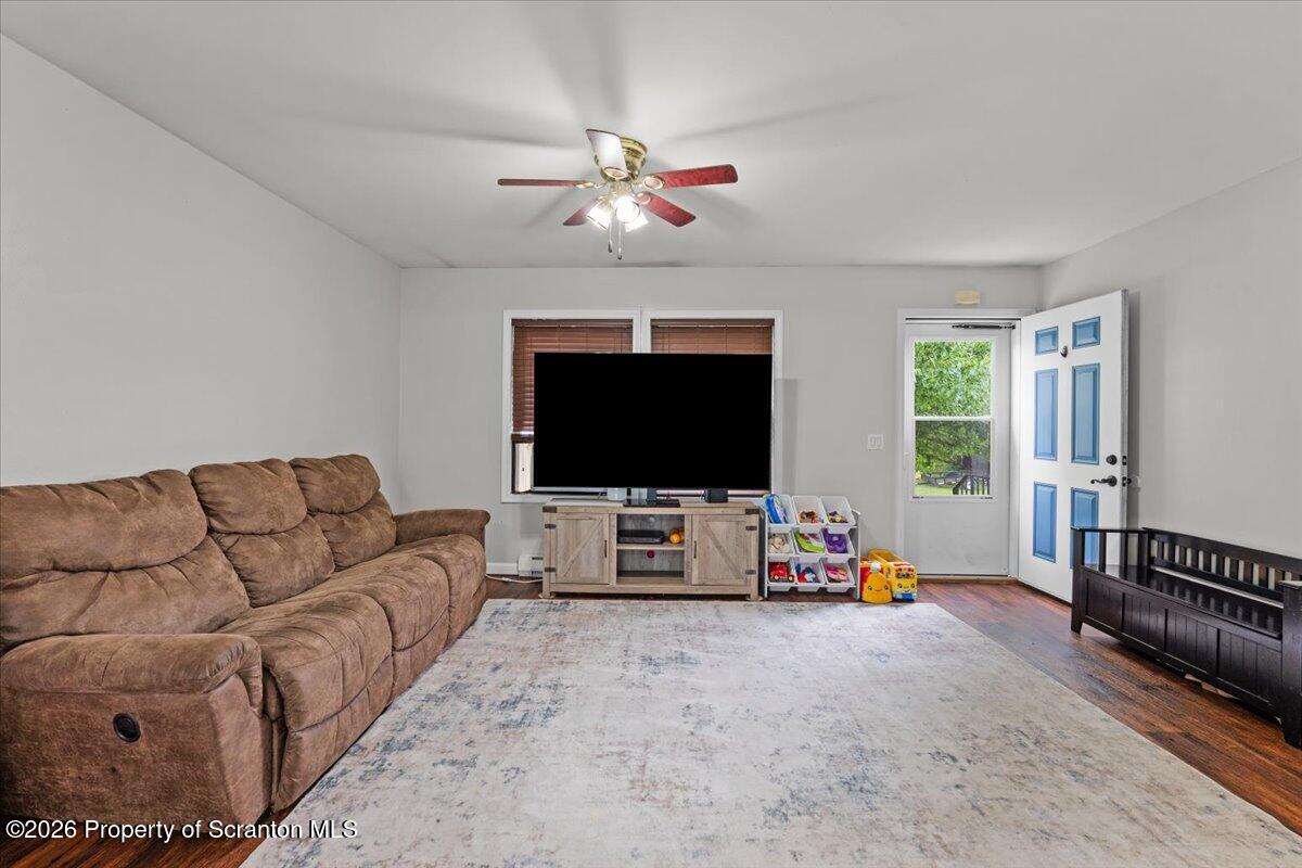 3 Jeanne Drive