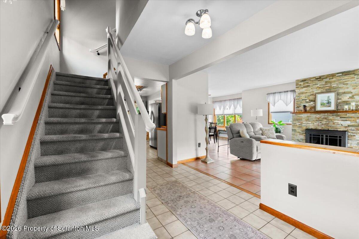 214 Lansdowne