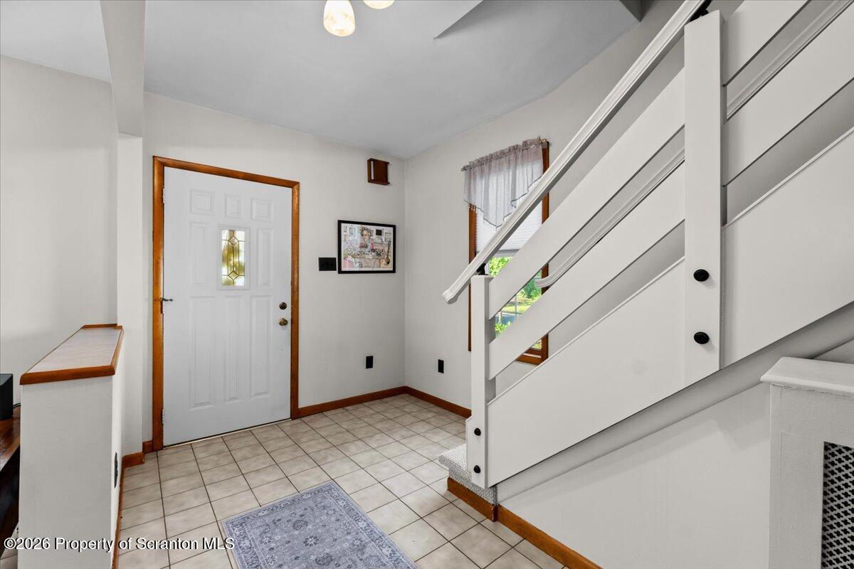214 Lansdowne