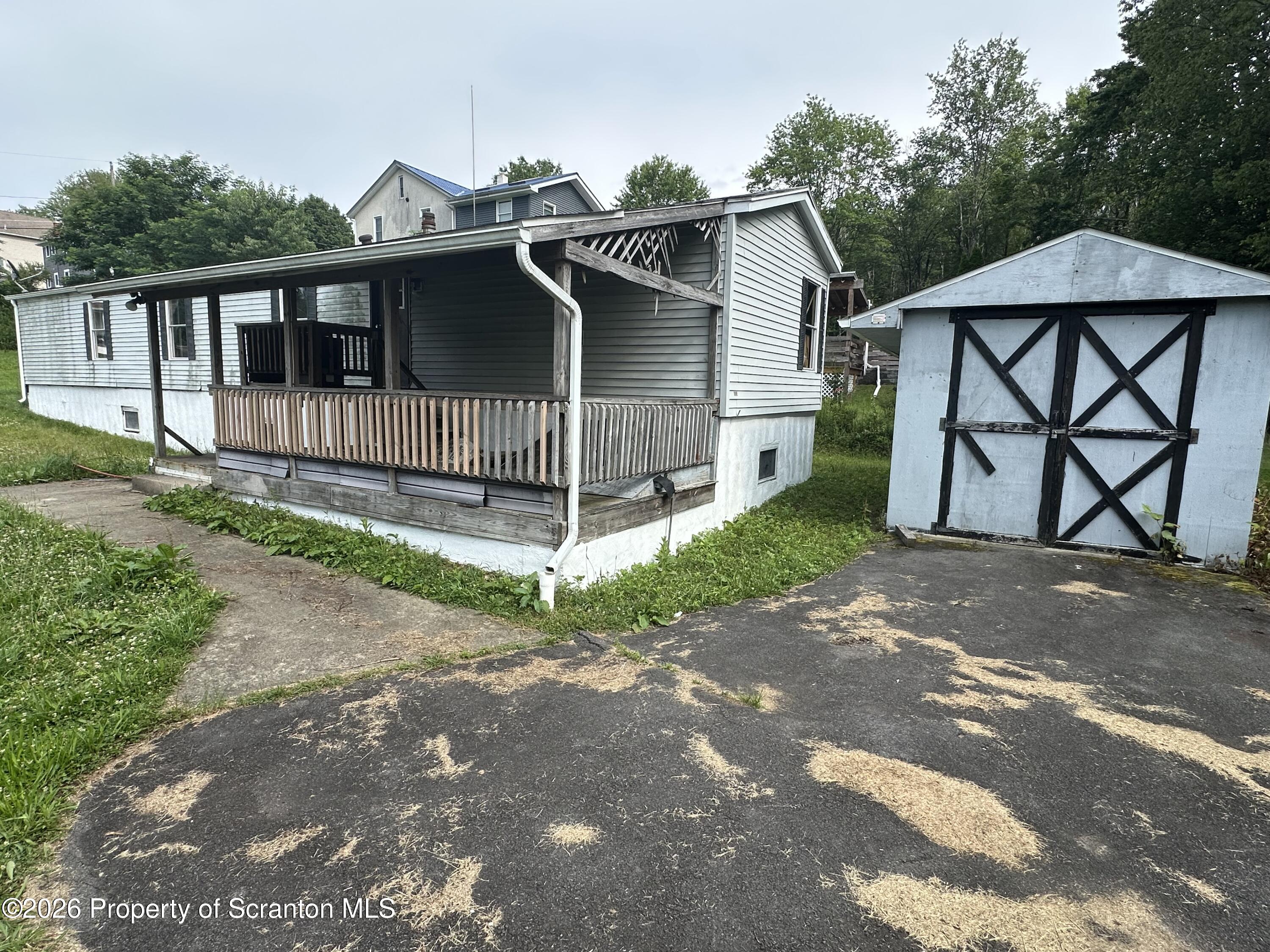 116 Buckingham Avenue